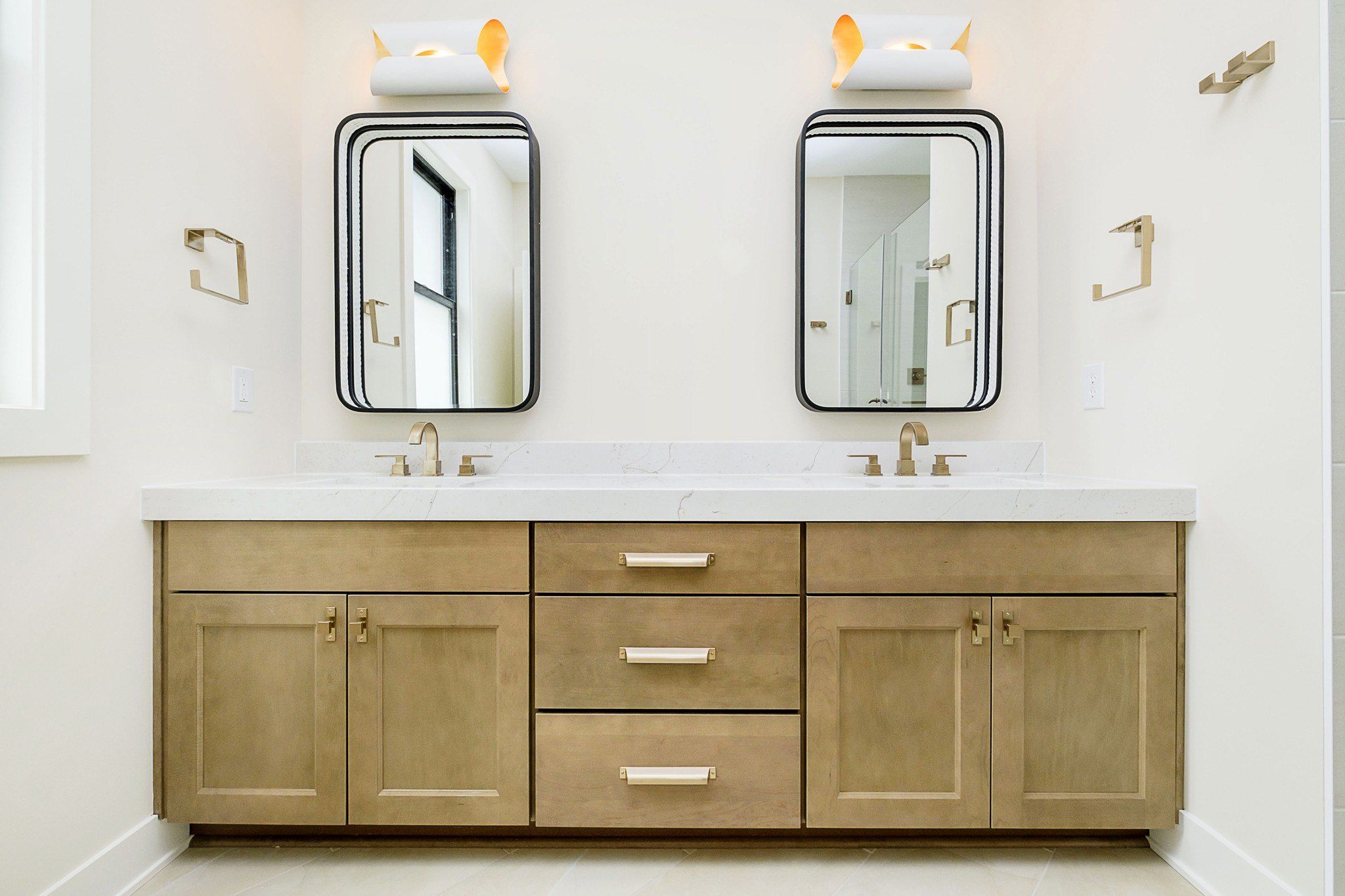 2048 N Central Avenue. Indianapolis, IN 46202