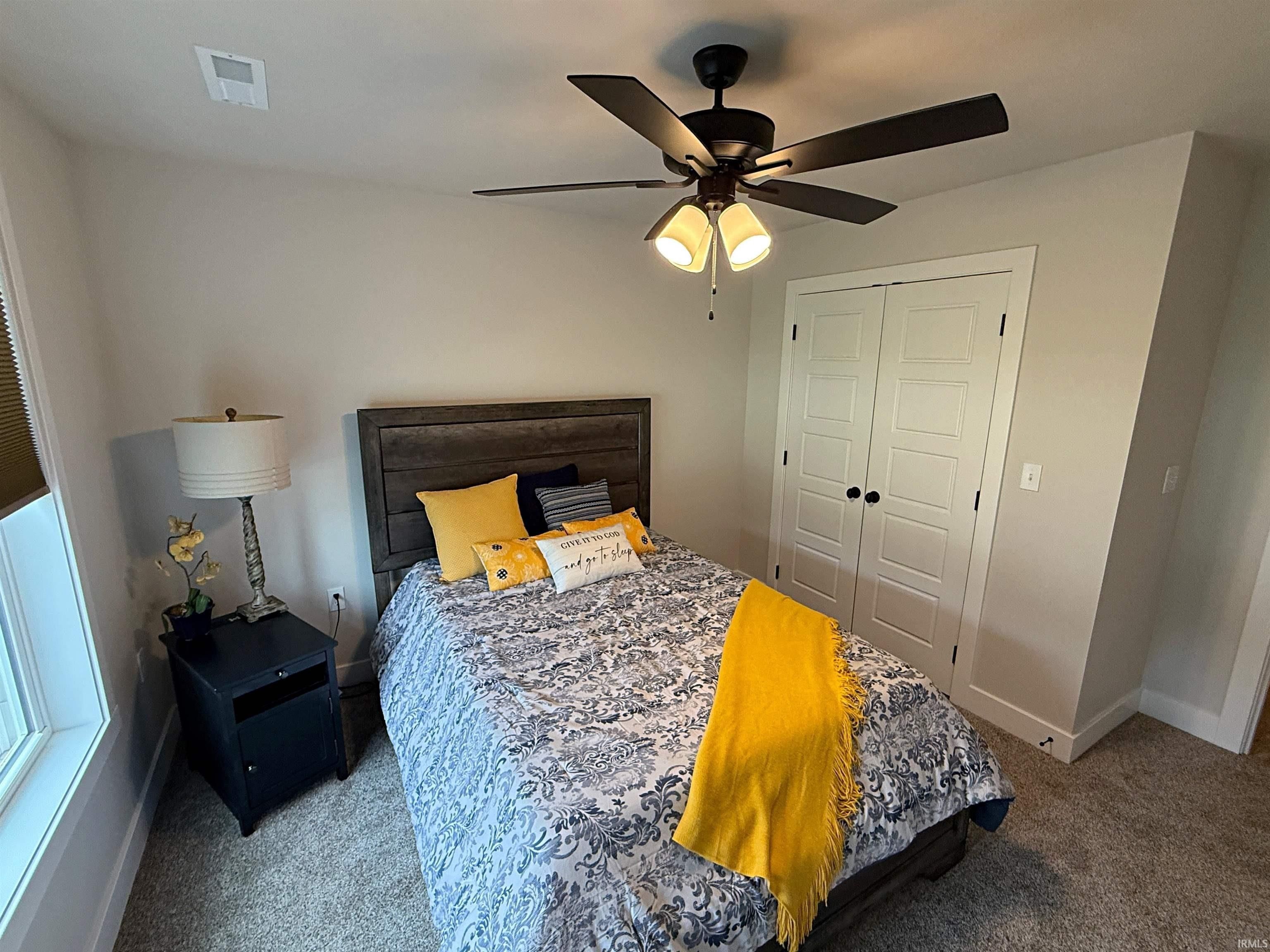 9 Beacon Way. Washington, IN 47501