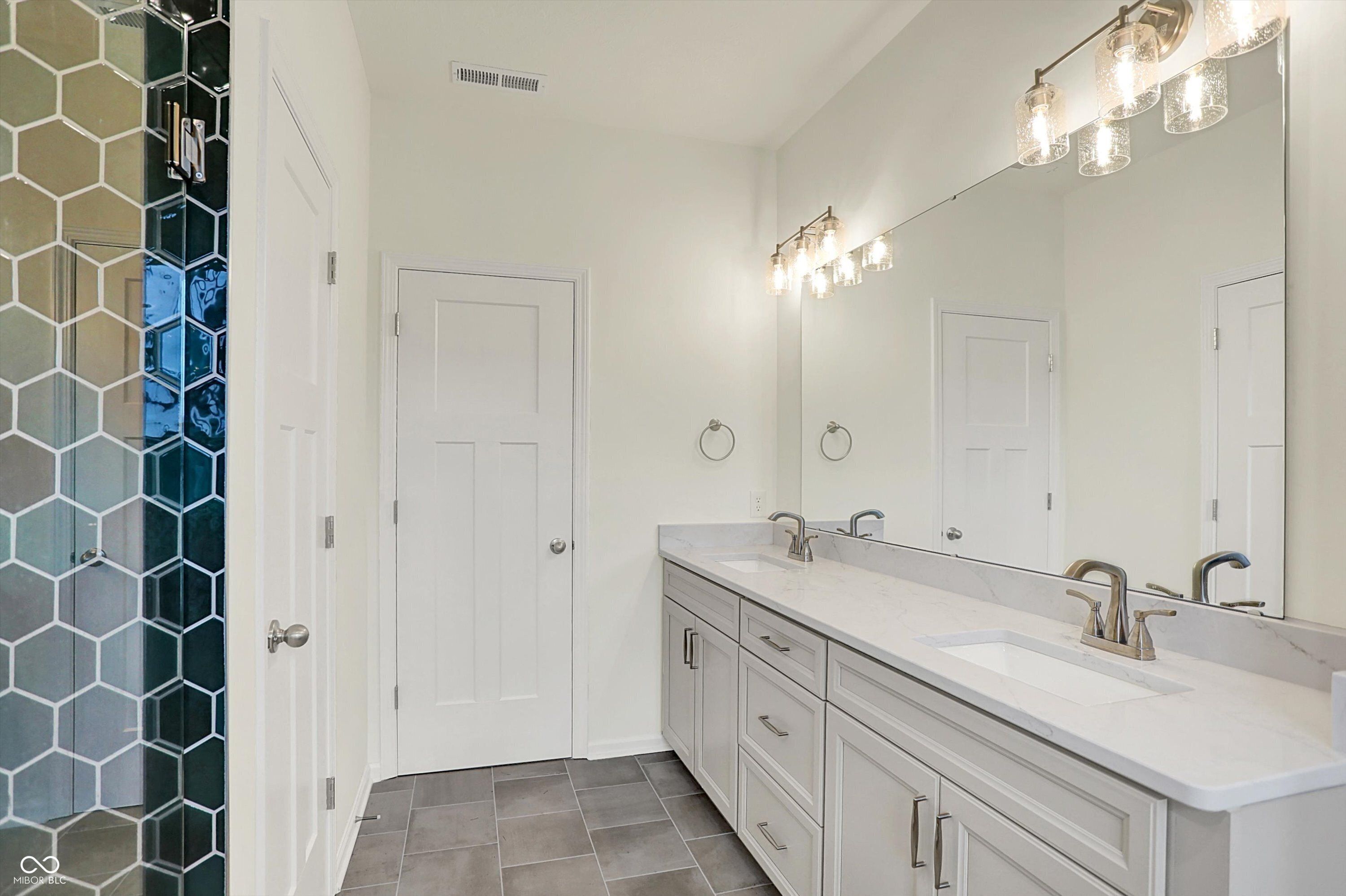 776 Templeton Drive. Carmel, IN 46032