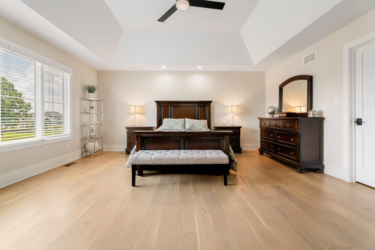 9533 Tall Grass Trail. Saint John, IN 46373