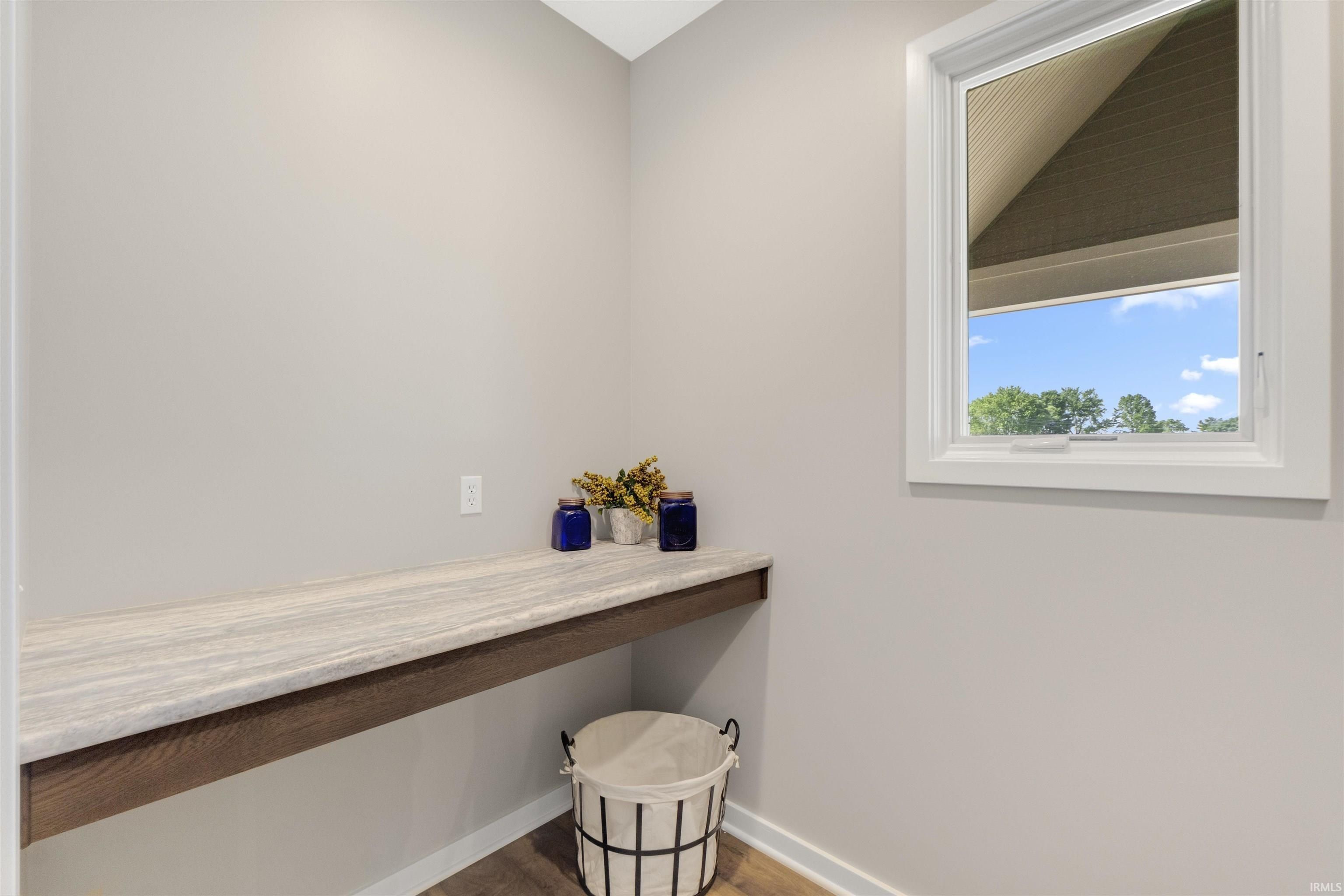 17645 Monza Pass. Huntertown, IN 46748