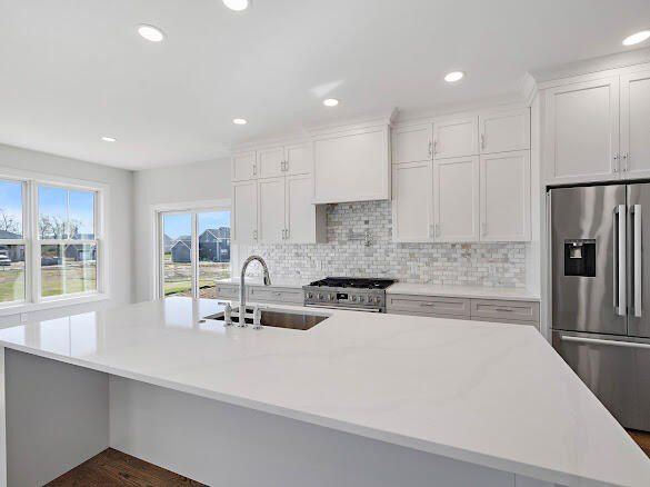 2230 Redwood Lane. Chesterton, IN 46304