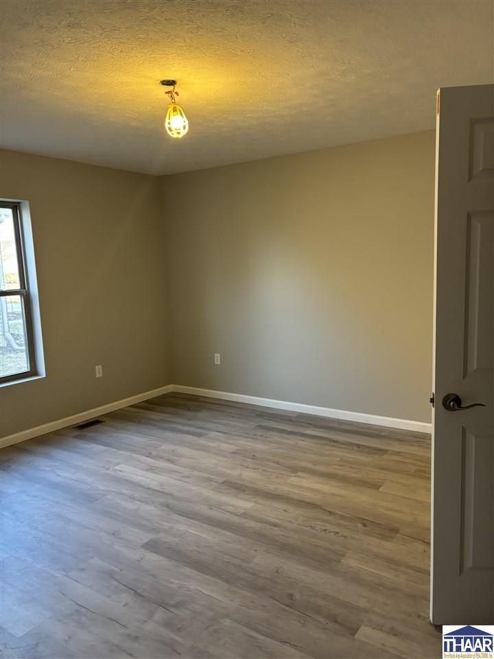 3197 North Pointe Avenue. Terre Haute, IN 47807