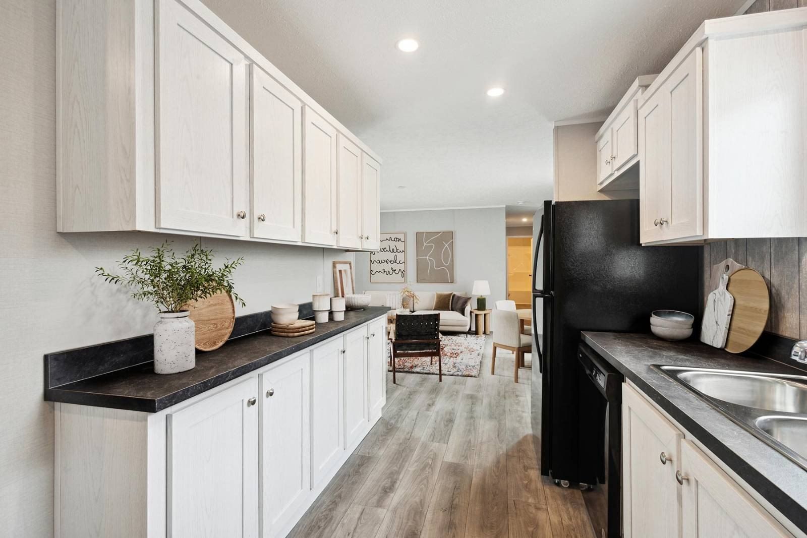 14633 In350. Moores Hill, IN 47032