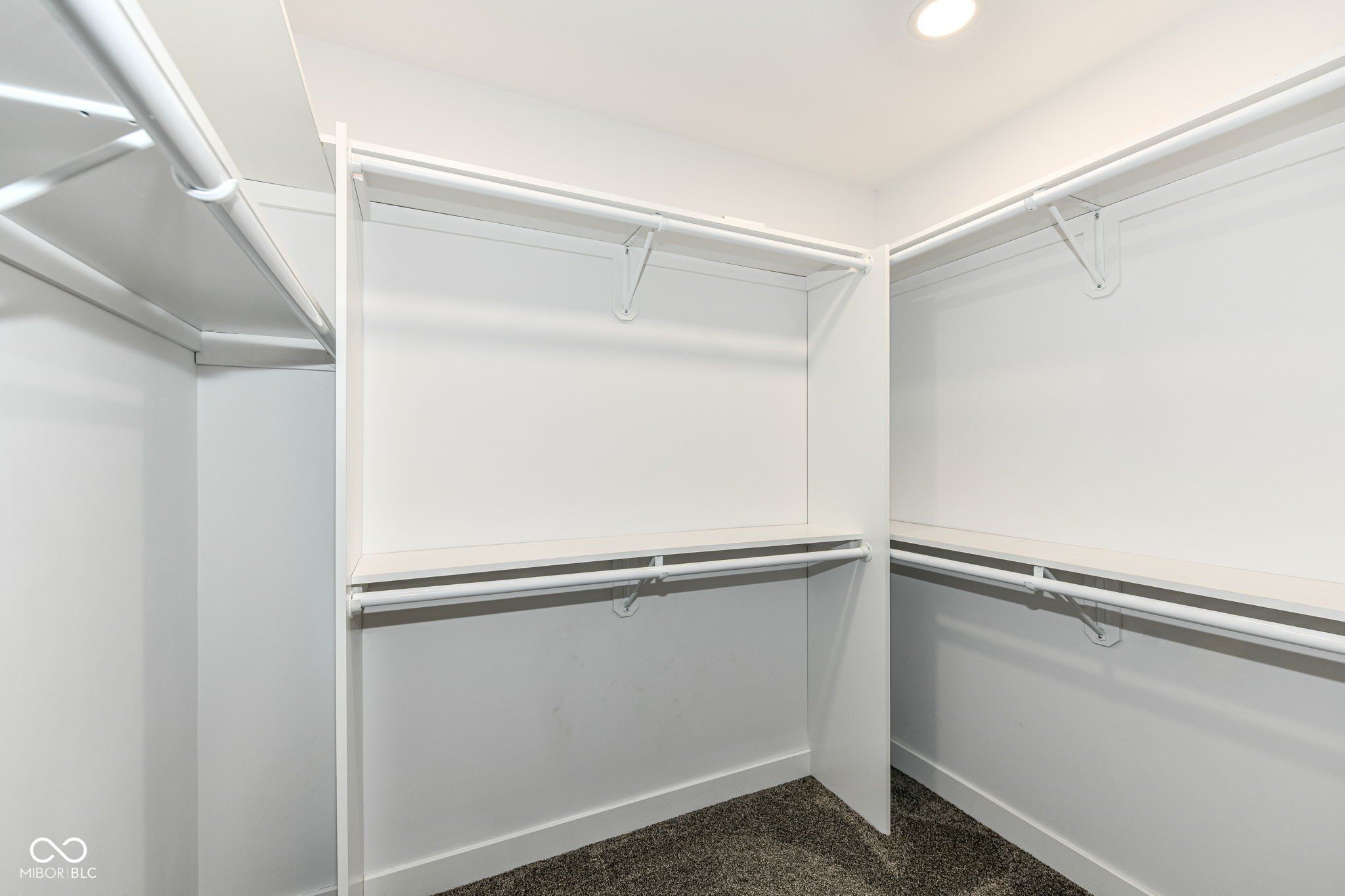 1631 Kentucky Avenue. Columbus, IN 47201