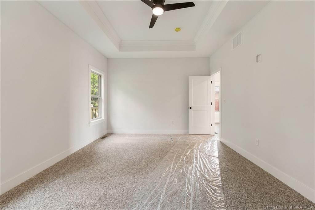 4651 Red Tail Ridge. Jeffersonville, IN 47130