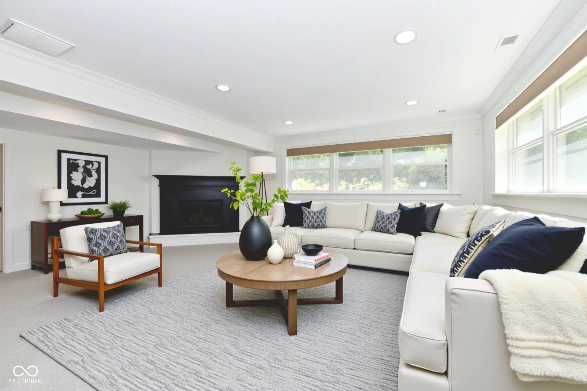 13617 Creekridge Lane. Fishers, IN 46055