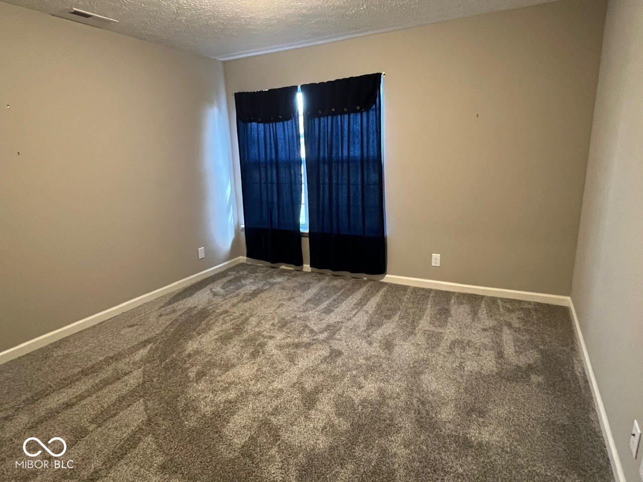 818 Alba Drive. Lebanon, IN 46052