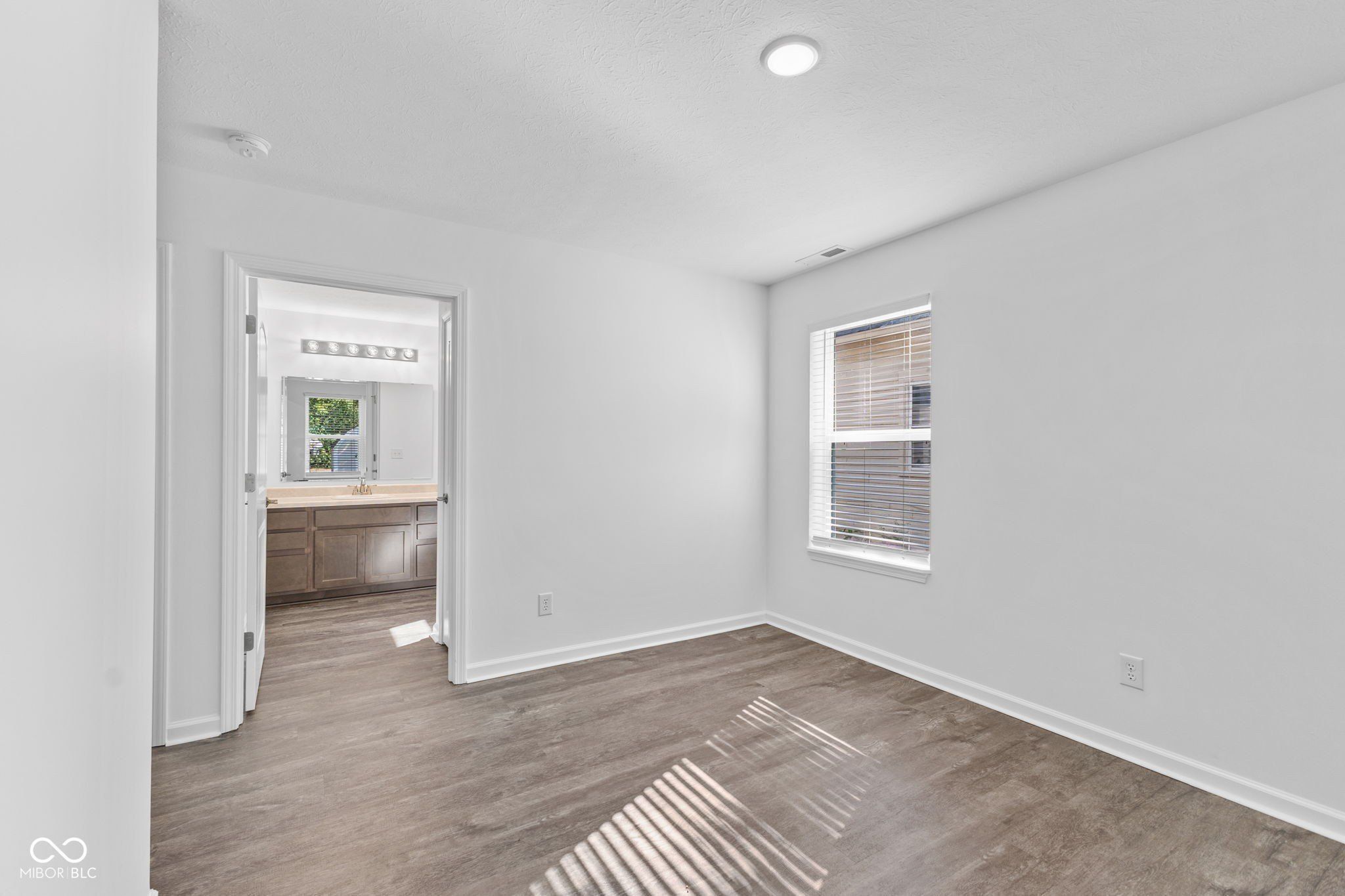 1842 Westview Drive. Indianapolis, IN 46221