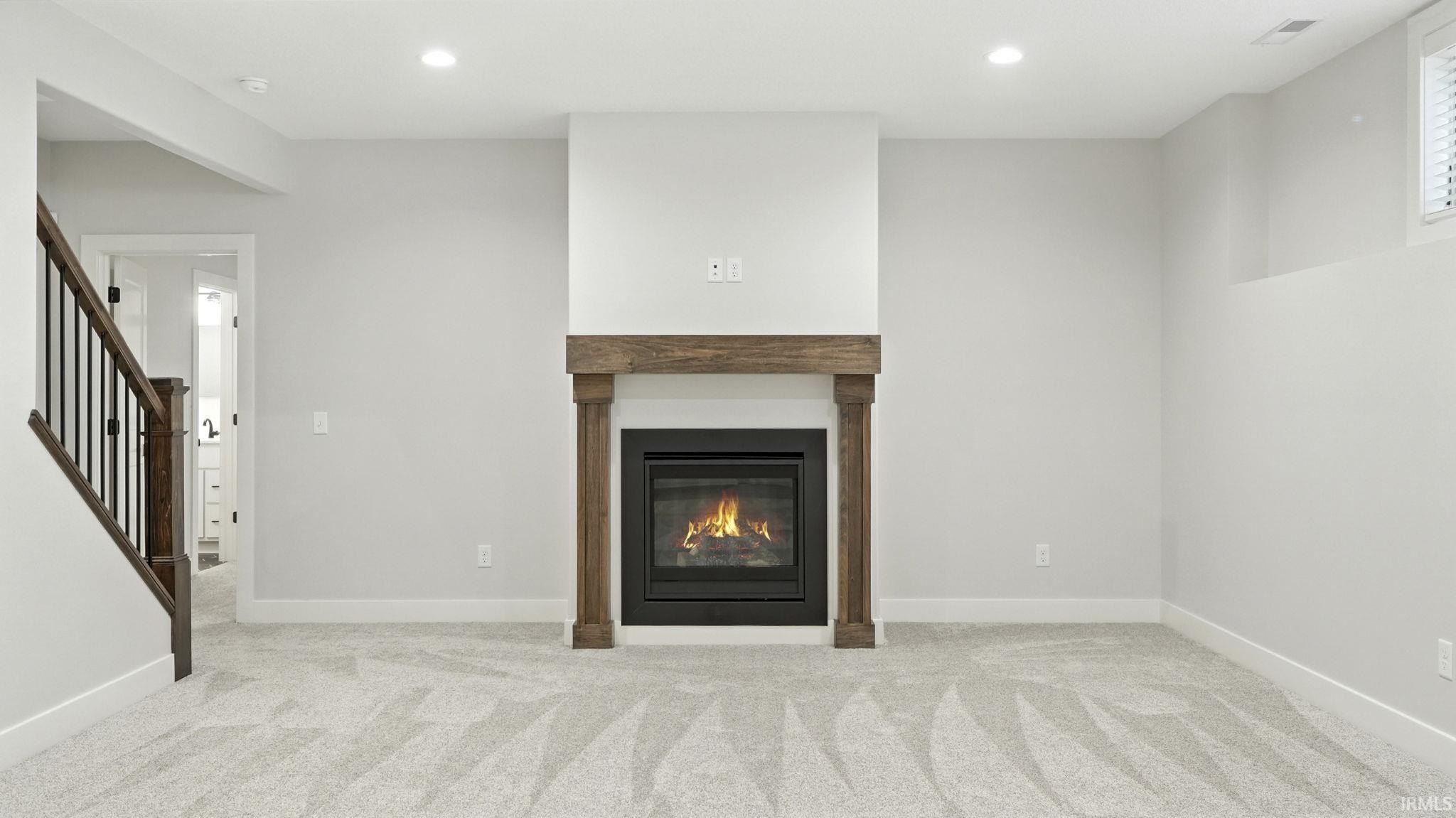 16729 Darling Road. Woodburn, IN 46797