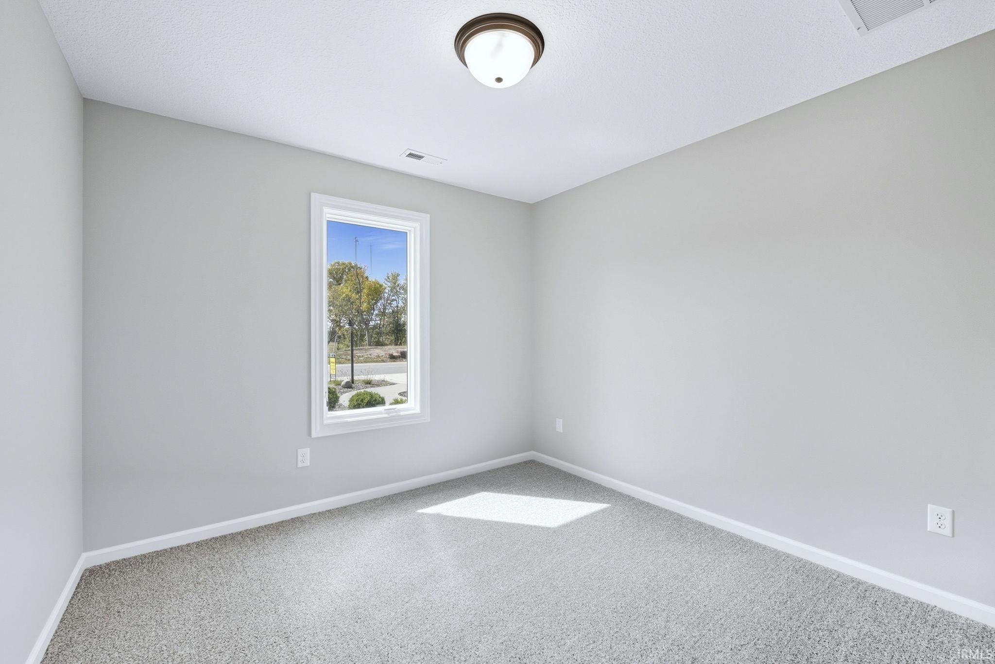 108 Oak Tree Place. Avilla, IN 46710