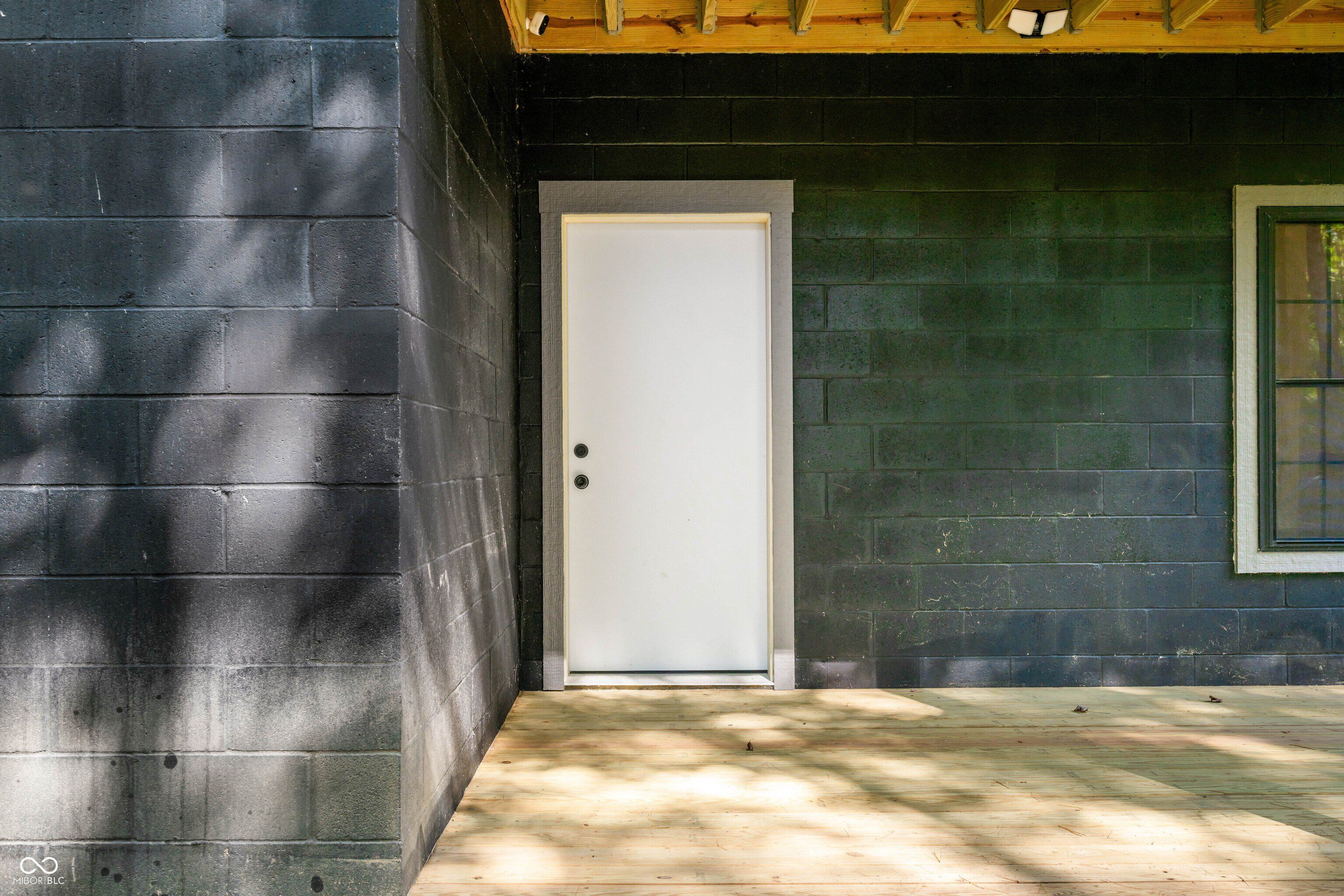 7951 Laurel Drive. Nineveh, IN 46164