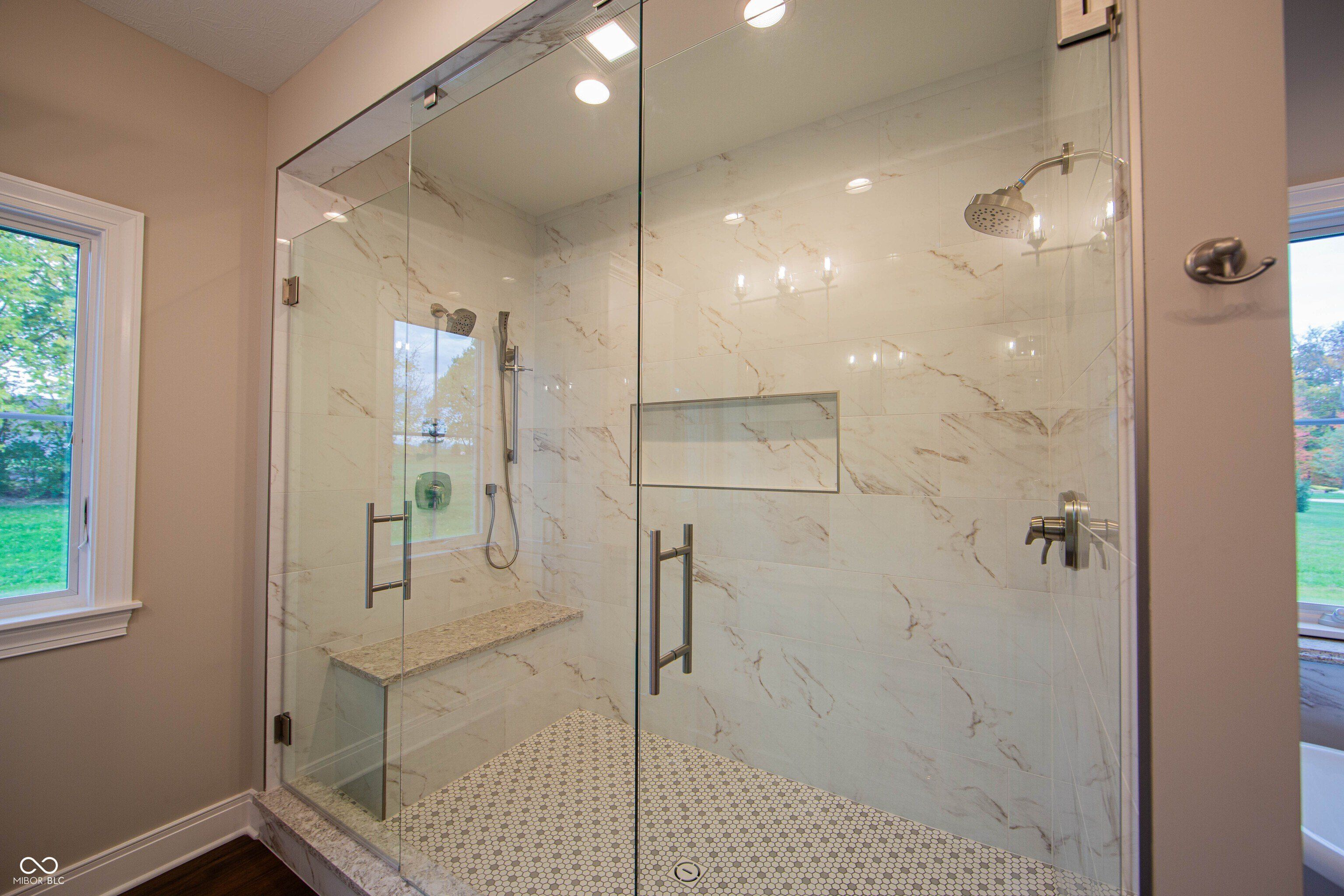 5051 Nottinghill Court. Greenwood, IN 46143