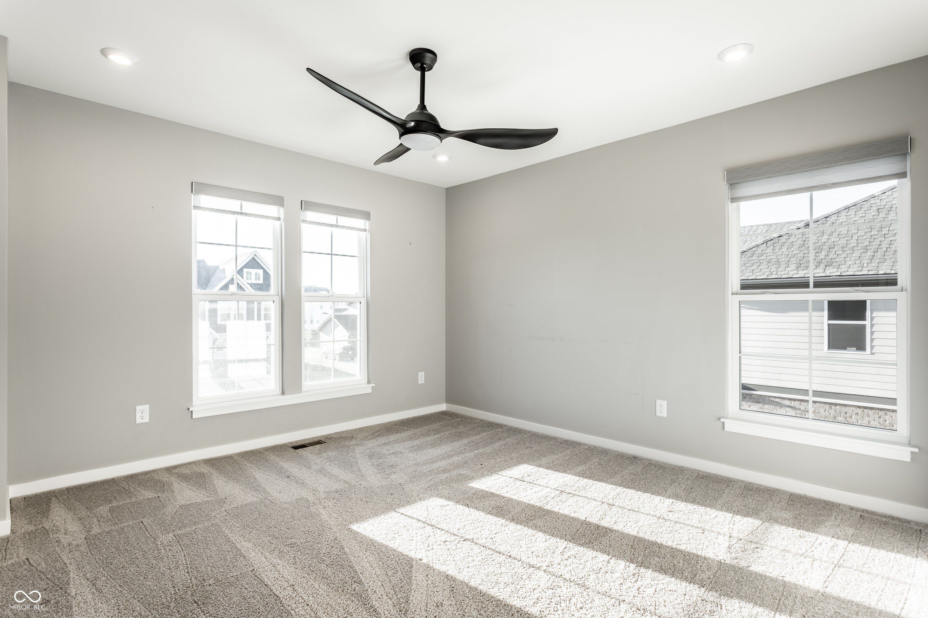 11824 Sage Creek Bend. Fishers, IN 46040