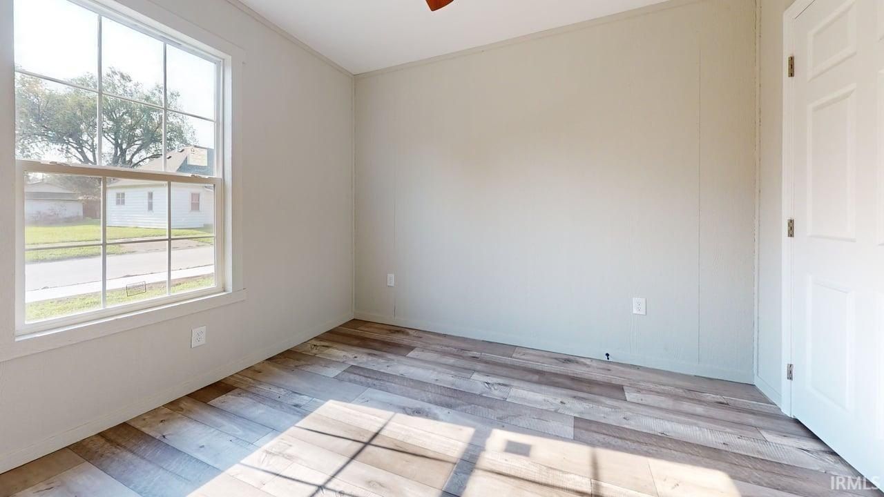 707 S Durbin Street. Bicknell, IN 47512