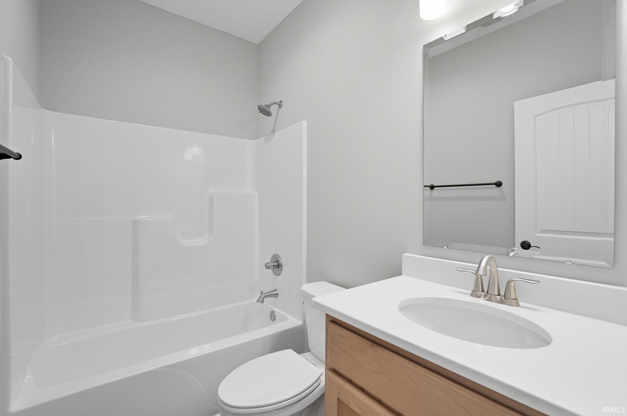 14146 Hughies Cove. Fort Wayne, IN 46845