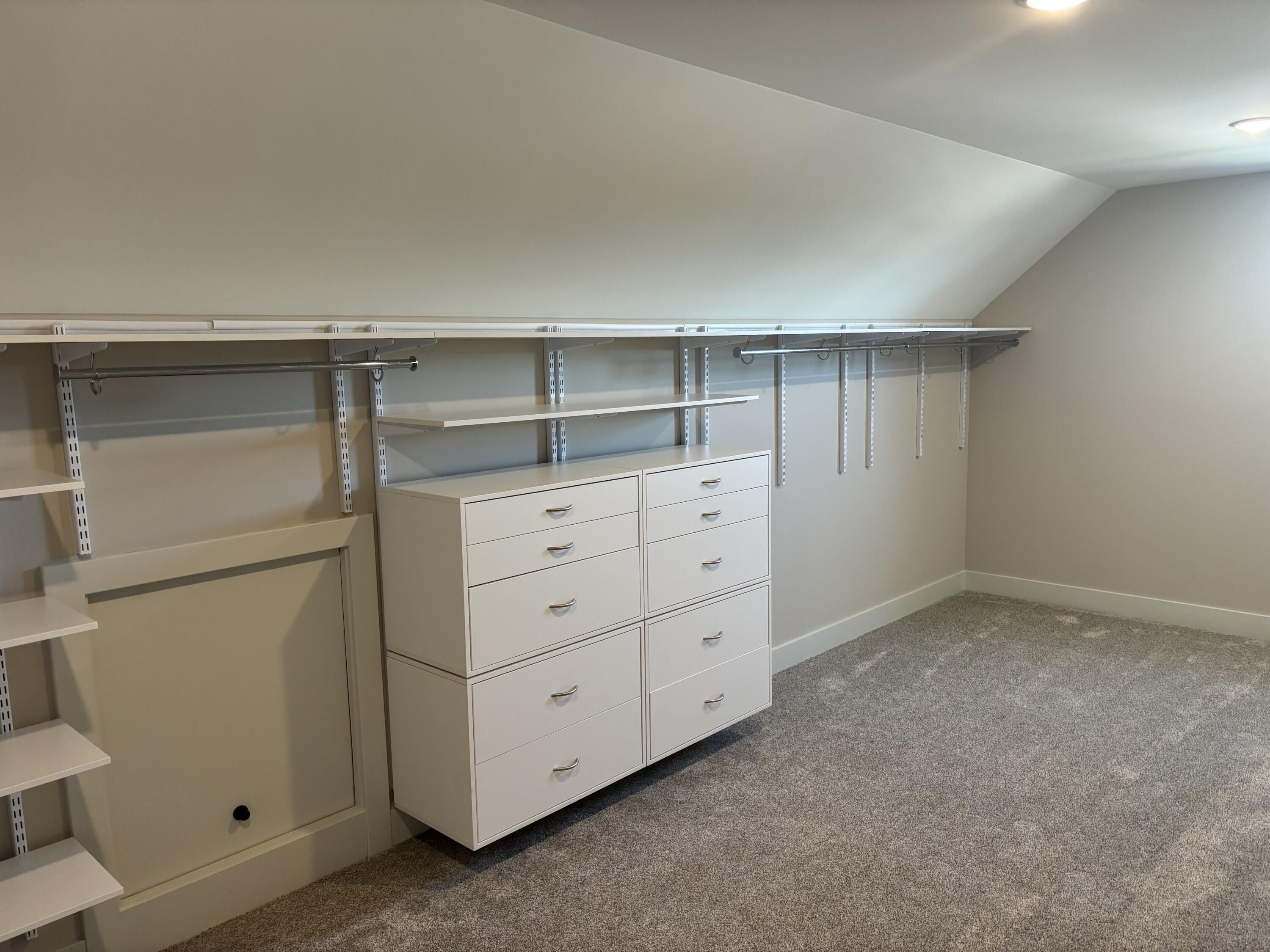 9770 Dunegrass Way. Saint John, IN 46373