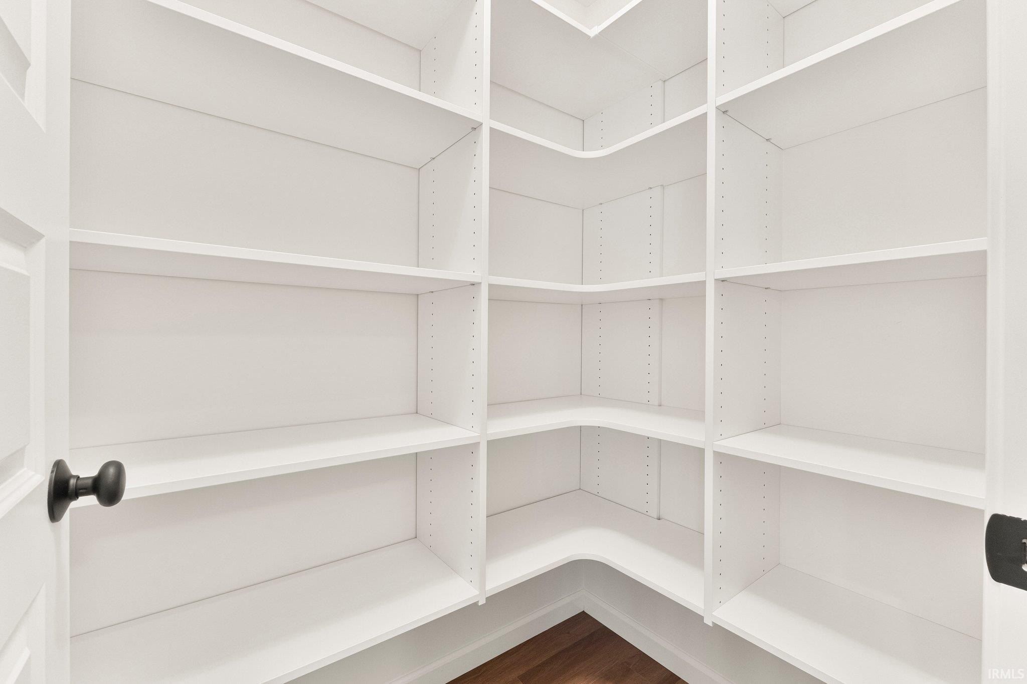 1092 Zenos Boulevard. Fort Wayne, IN 46818