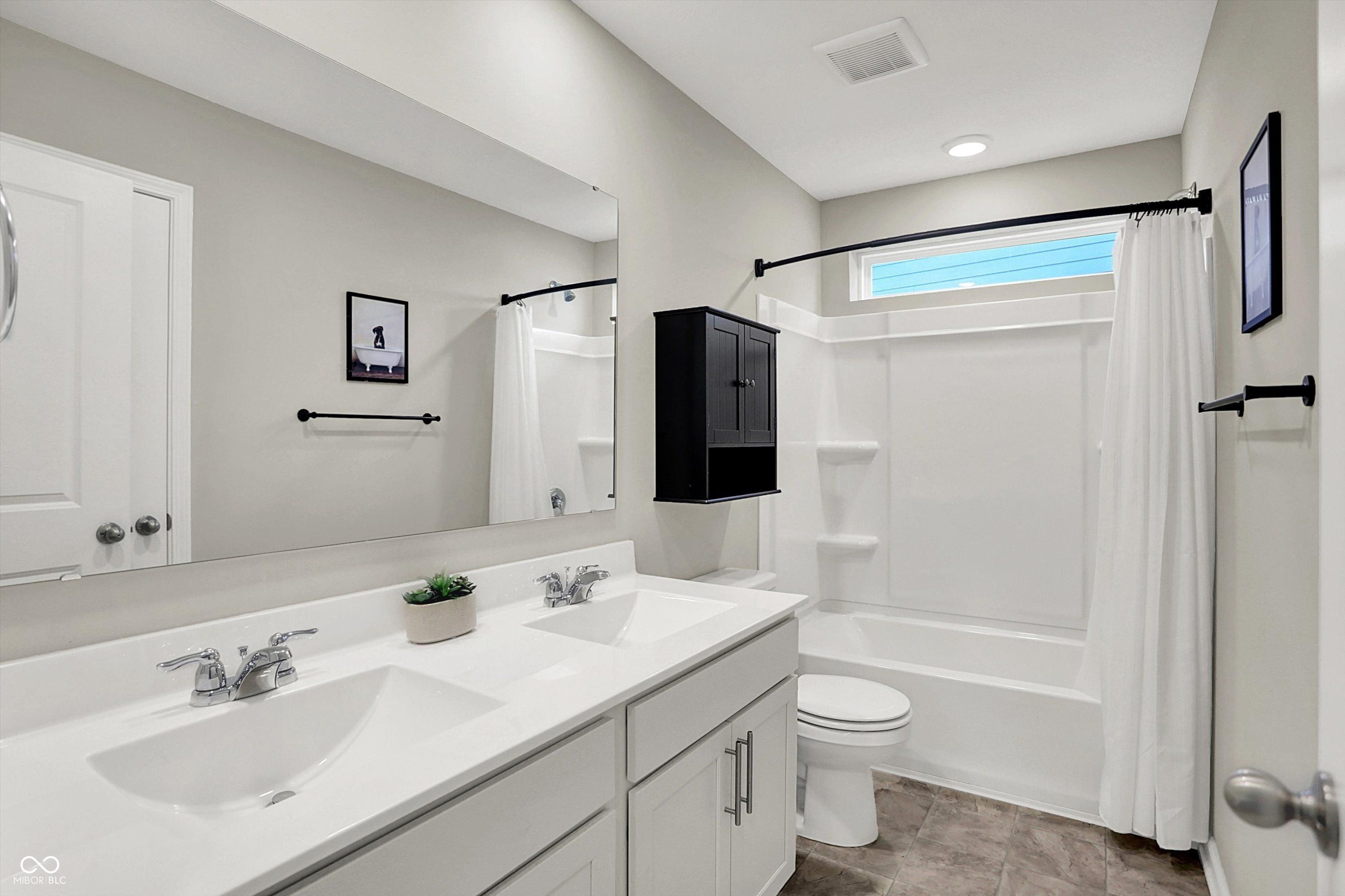 5738 Palazzo Lane. McCordsville, IN 46055