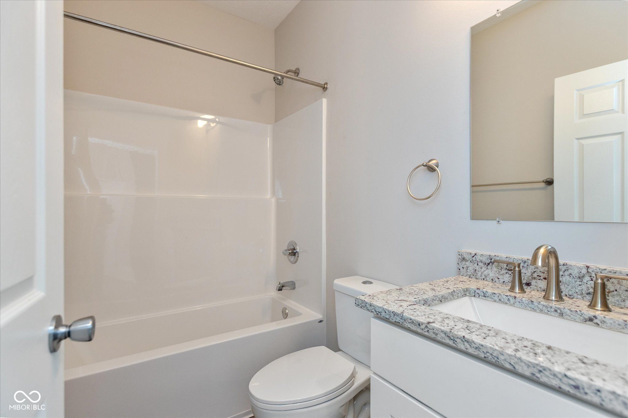 2143 Columbia Avenue. Indianapolis, IN 46202