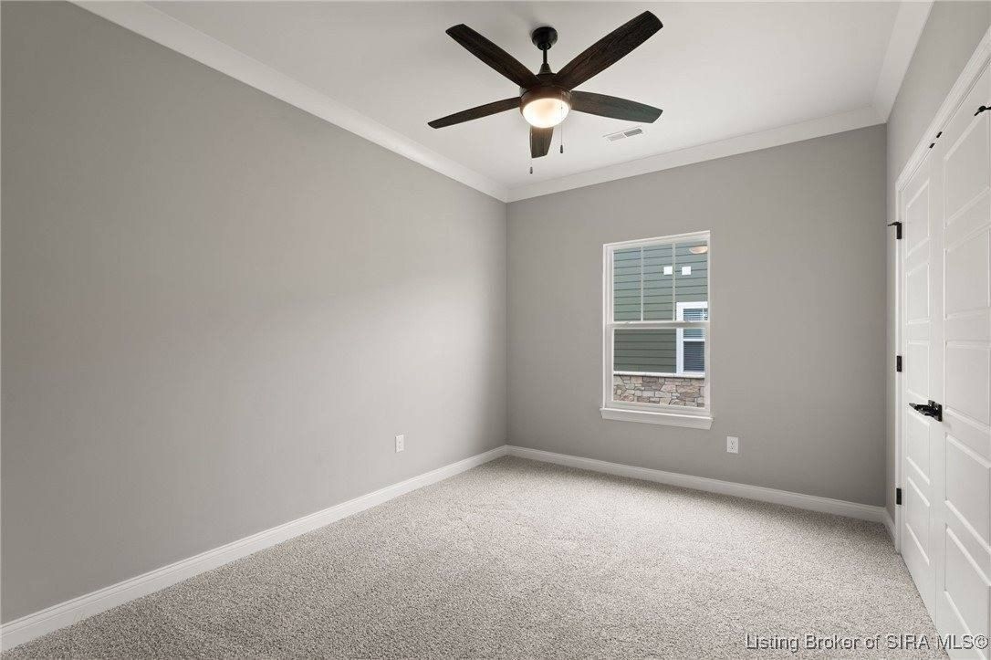 2103 Loop Island Way. New Albany, IN 47150