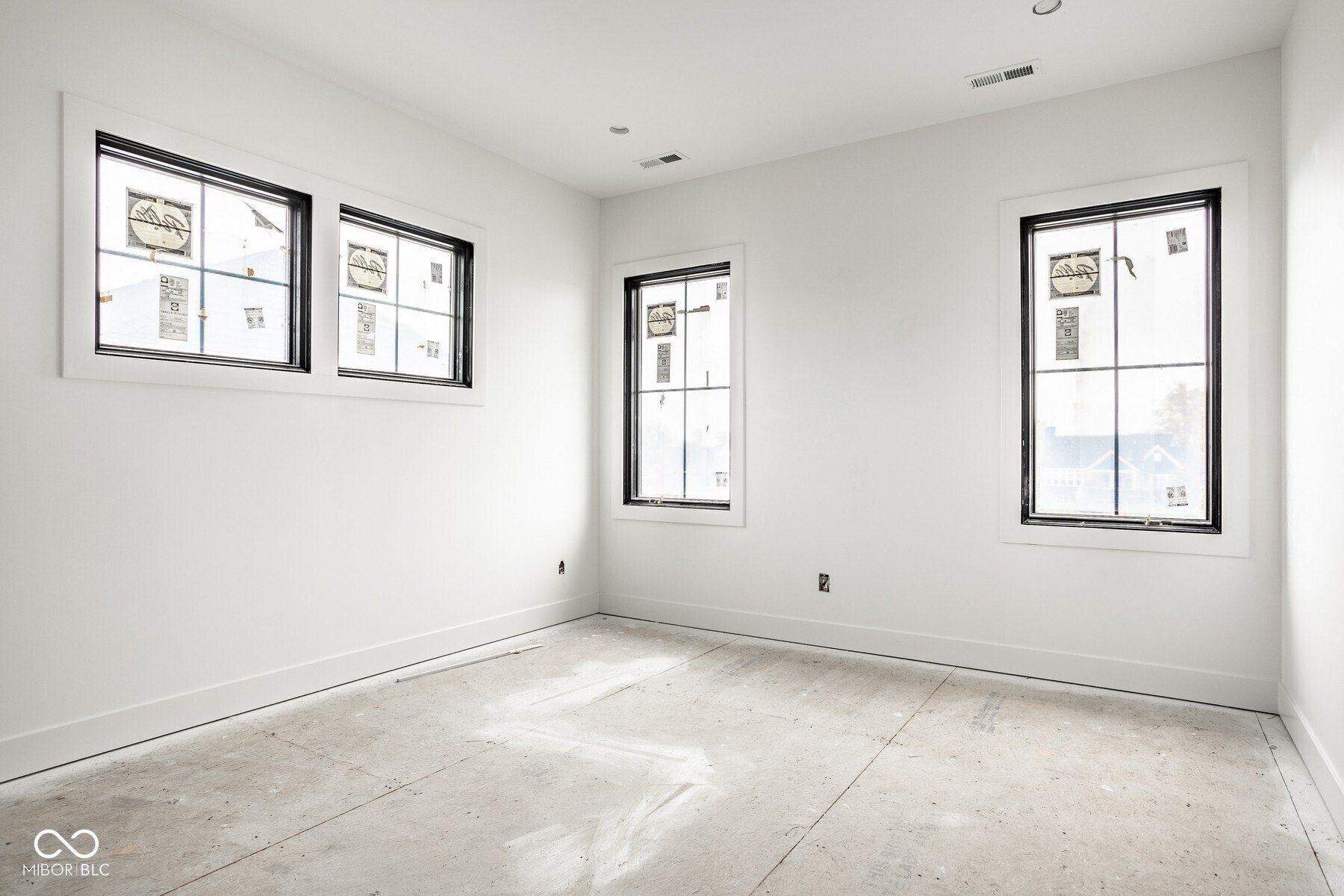 731 Chatham Hills Court. Westfield, IN 46074