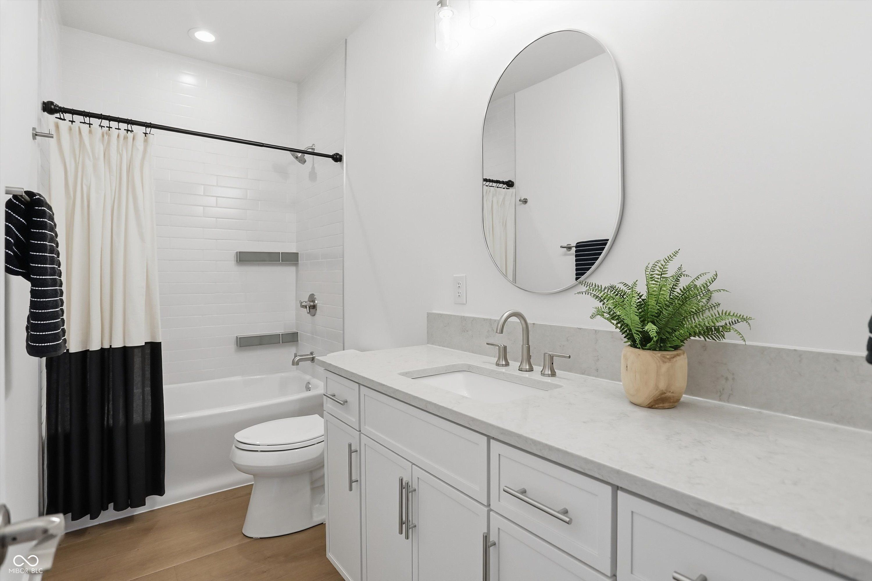 531 E North Street. Indianapolis, IN 46204