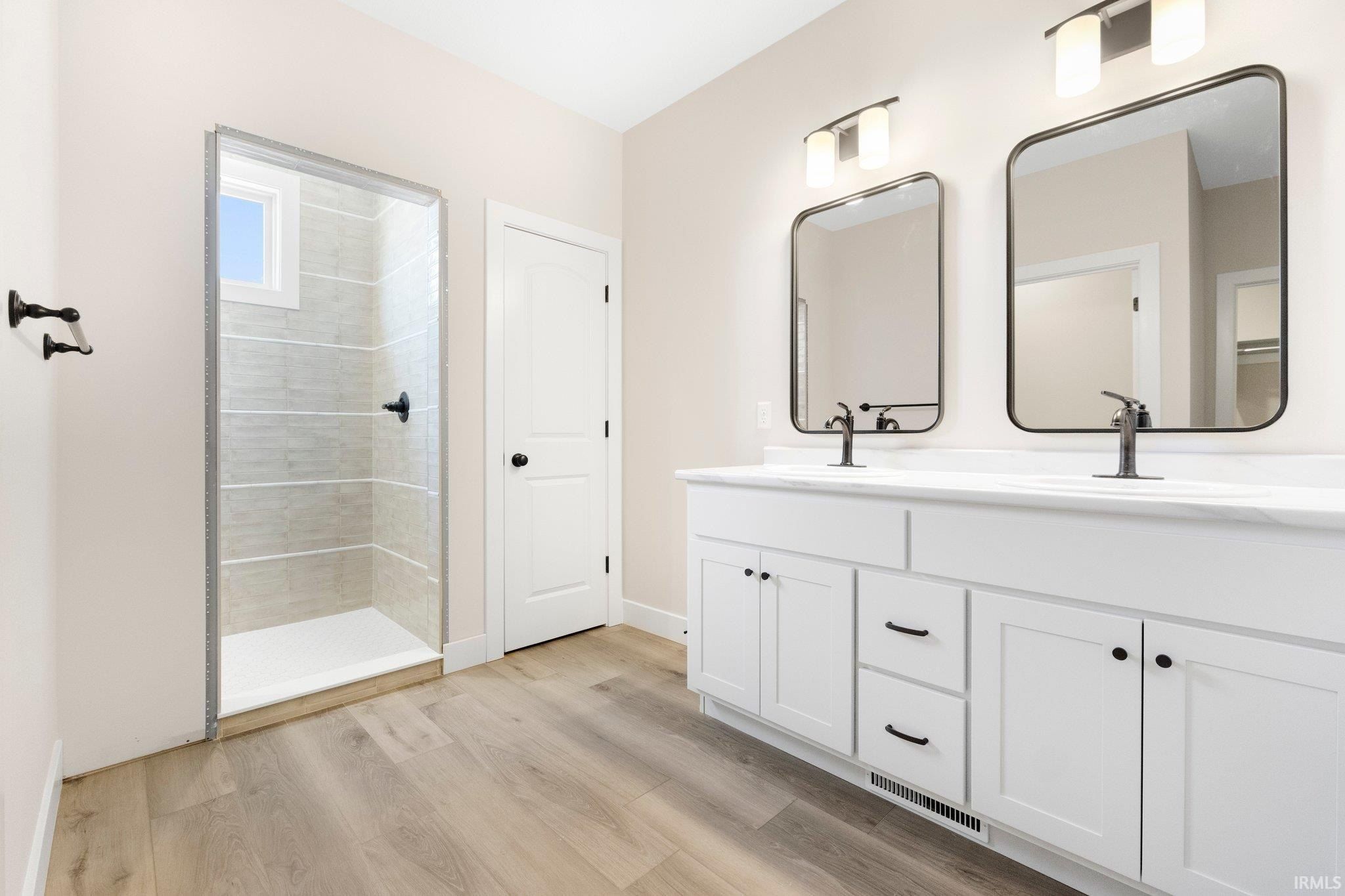 11281 Winter Quarters Pass. Fort Wayne, IN 46818