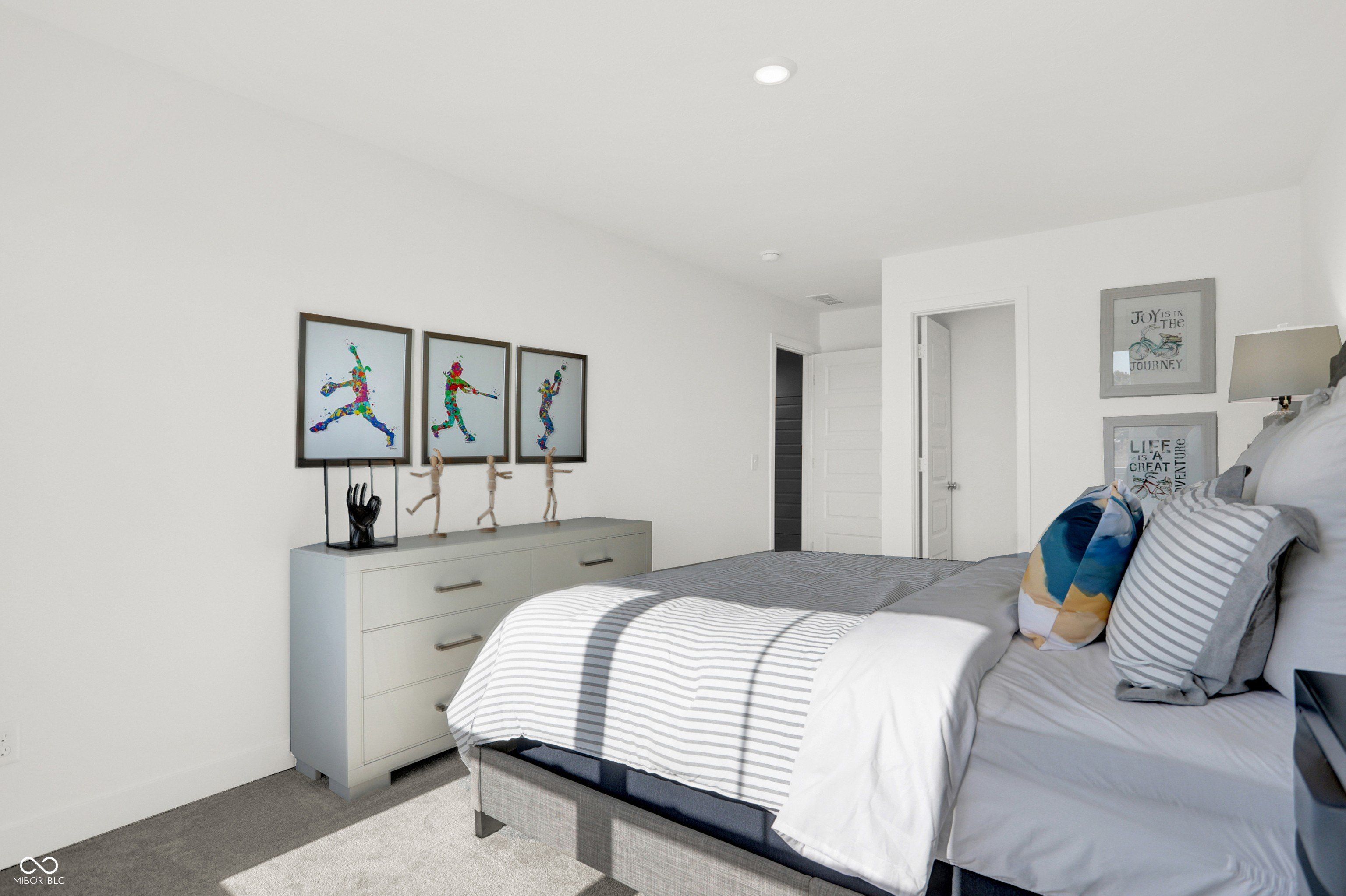 8347 Grand Appaloosa Way. Indianapolis, IN 46235