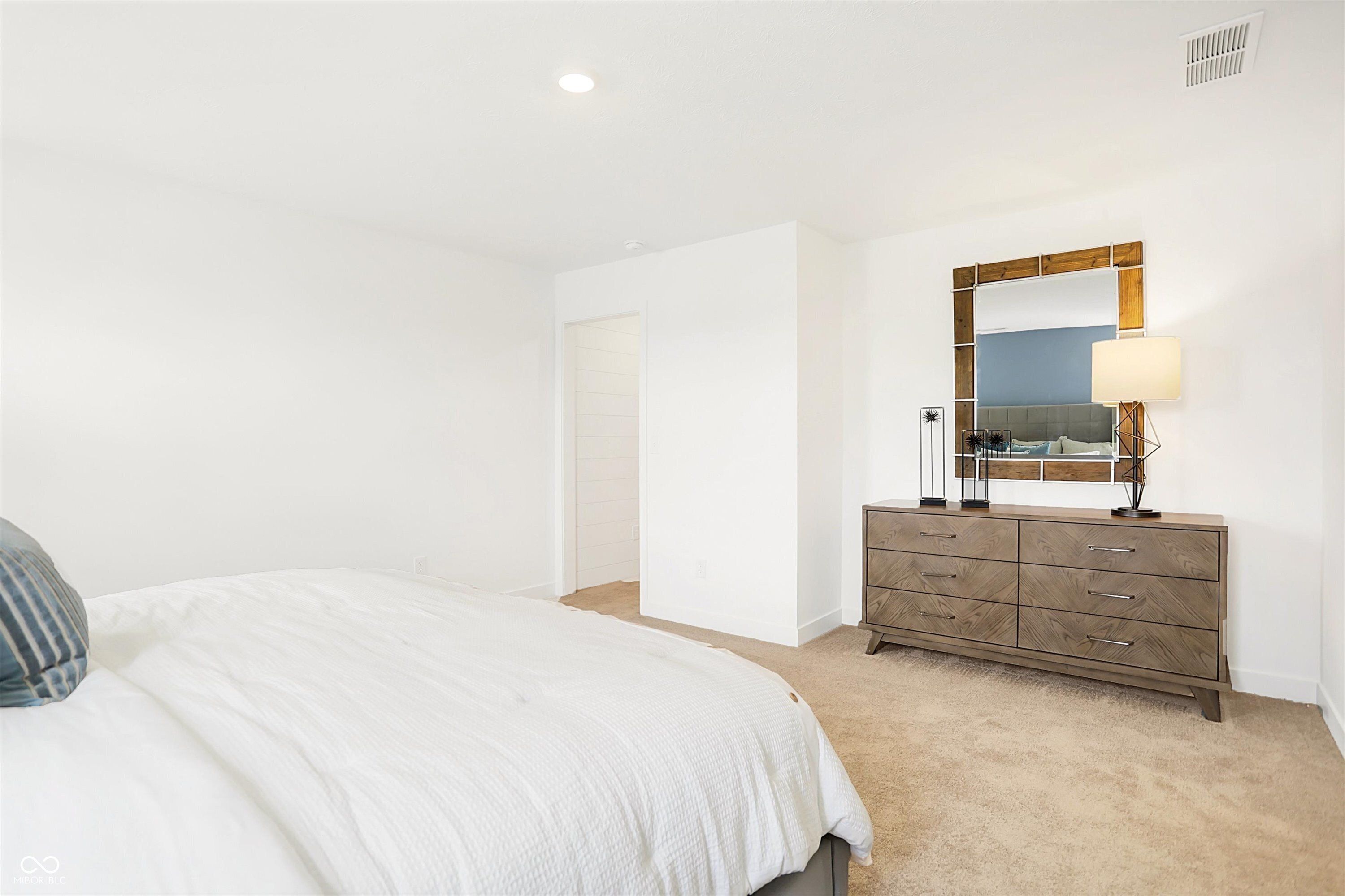 8403 Grand Appaloosa Way. Indianapolis, IN 46235