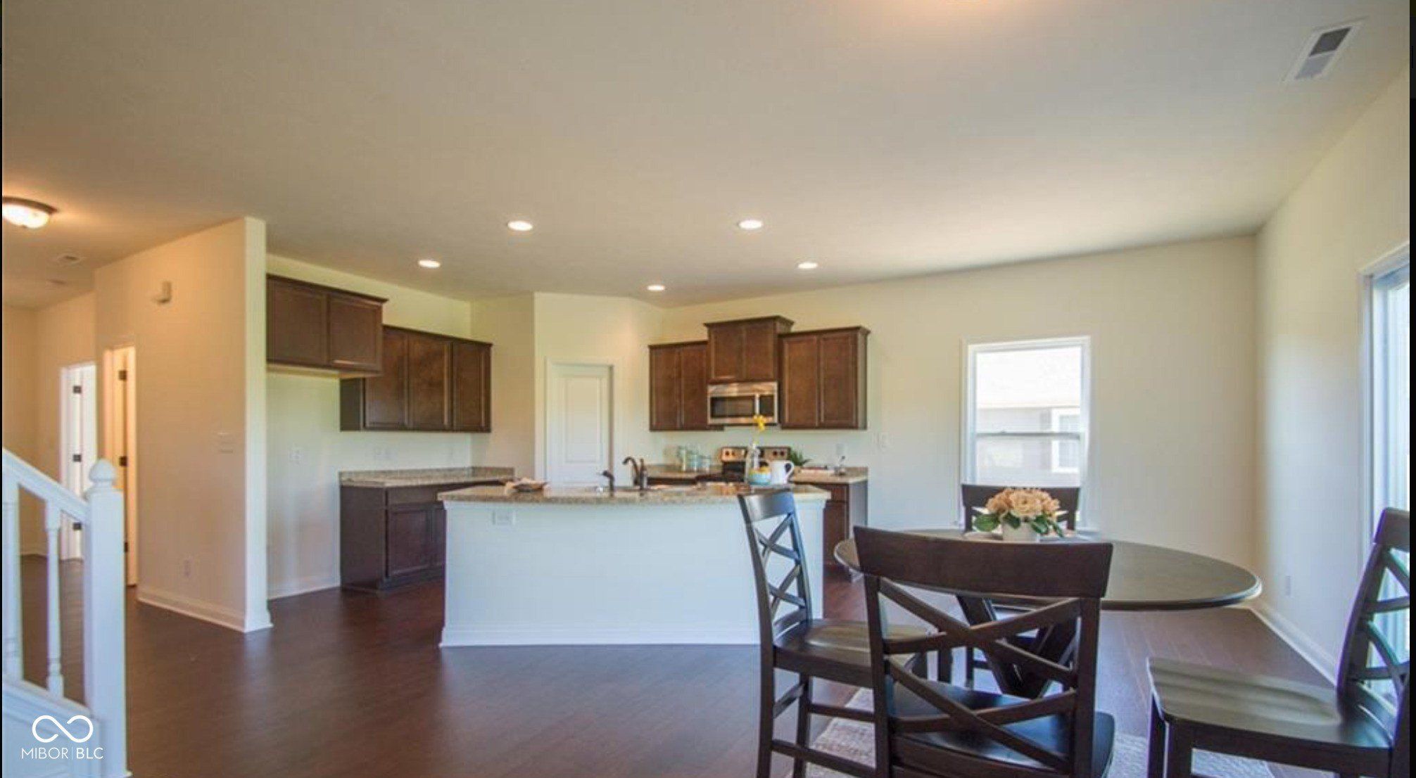 10613 N Country View Way. Mooresville, IN 46158