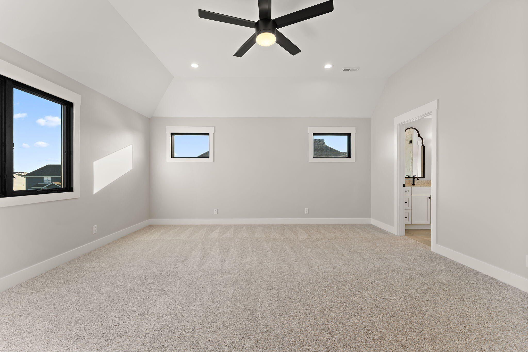 8350 W 105Th Avenue. Saint John, IN 46373