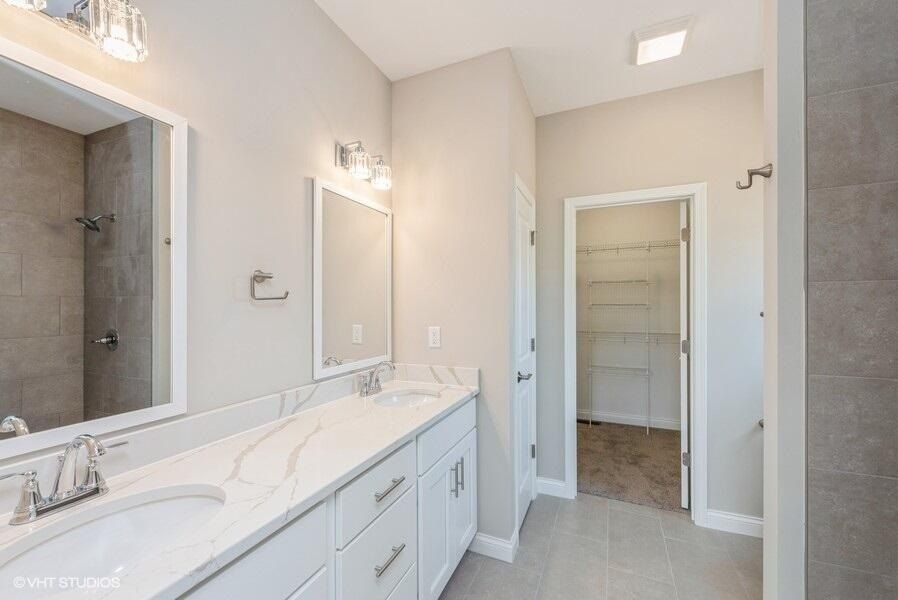 504 Hatch Lake Pkwy. Valparaiso, IN 46385