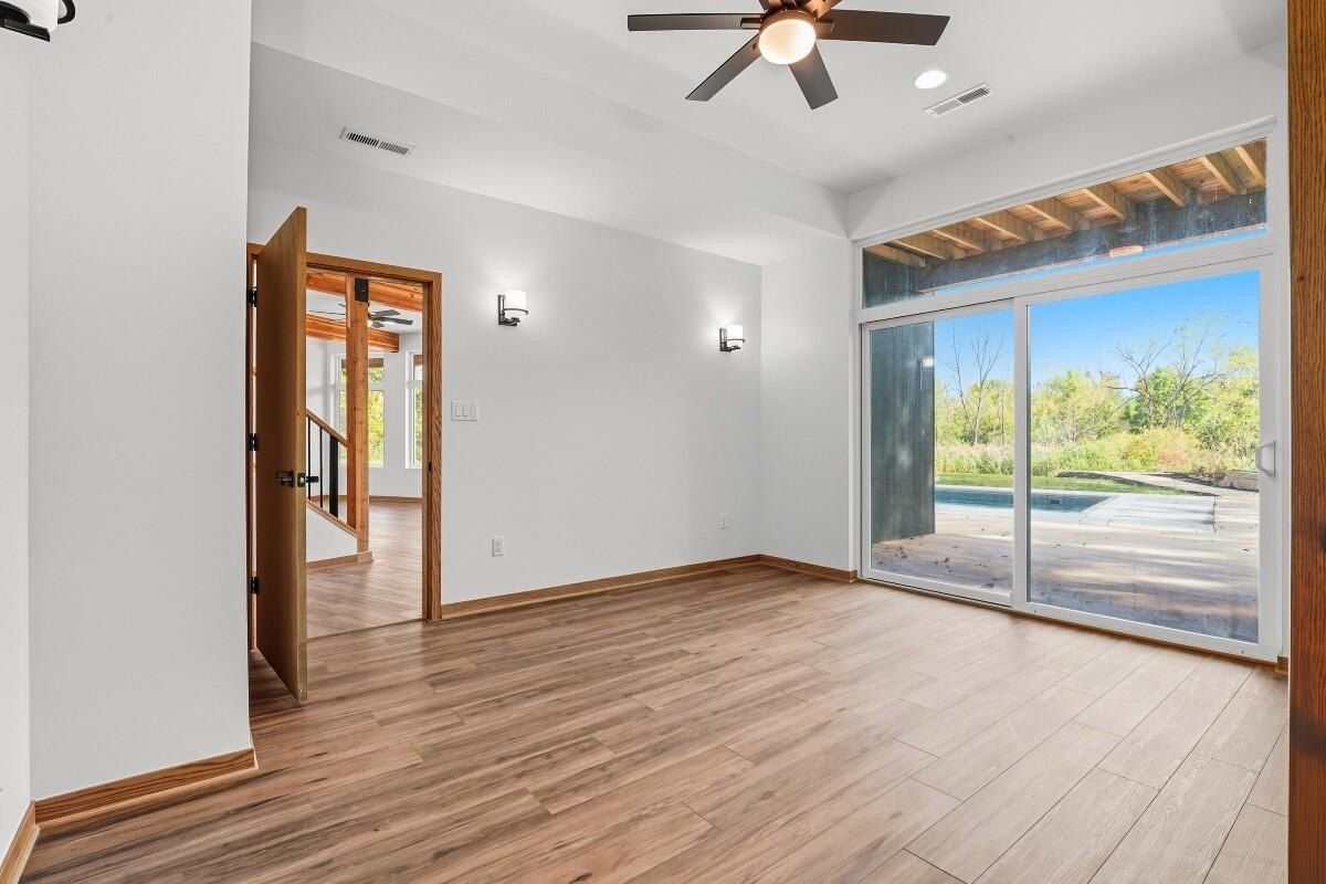 220 W 875 Road N. Valparaiso, IN 46385