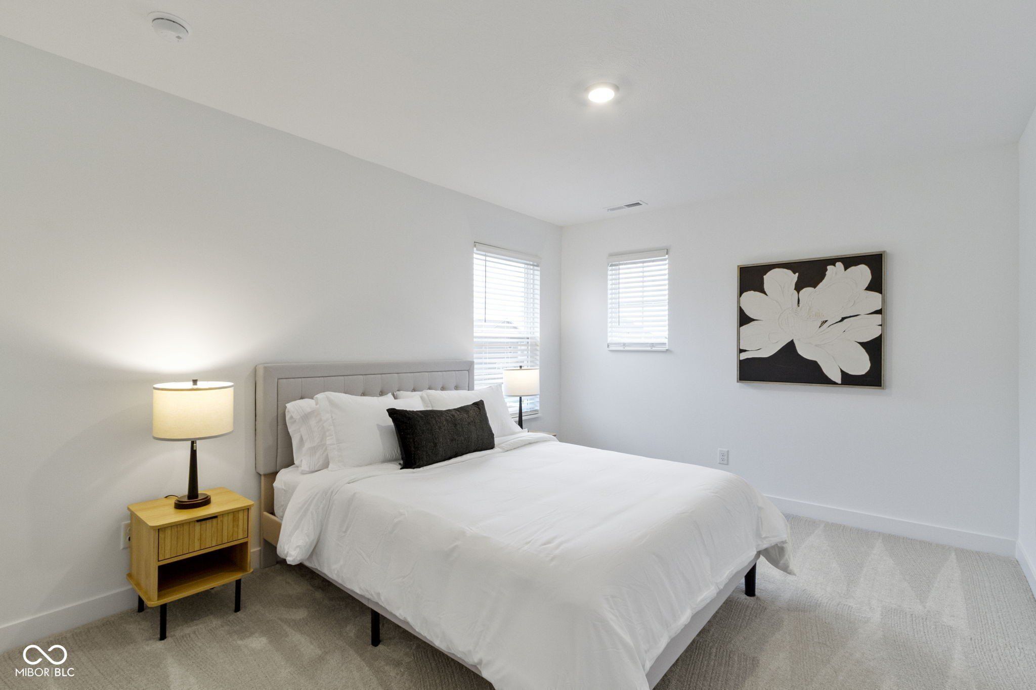 19441 Beruna Way. Westfield, IN 46074