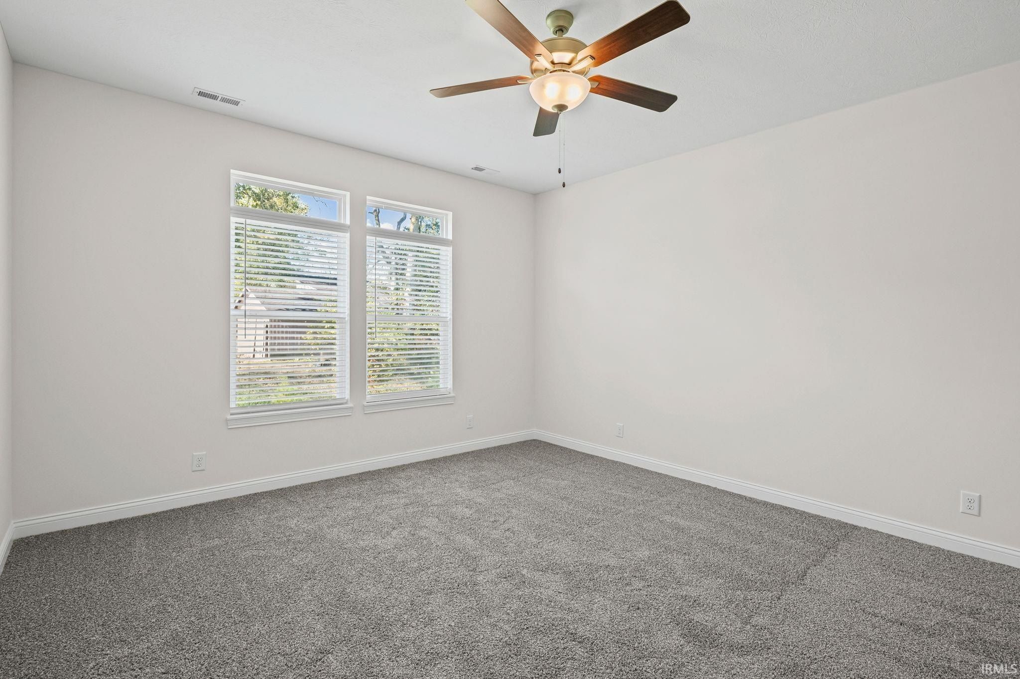 532 Bearsden Lane. Lafayette, IN 47905