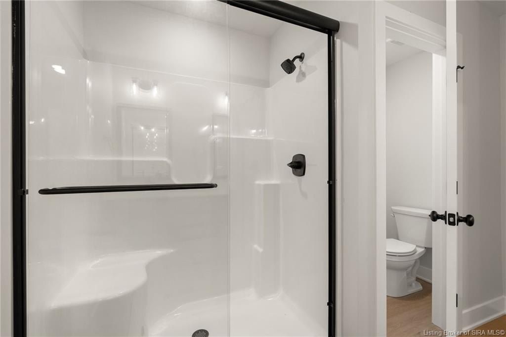 1042 Dunbarton Way. Georgetown, IN 47122