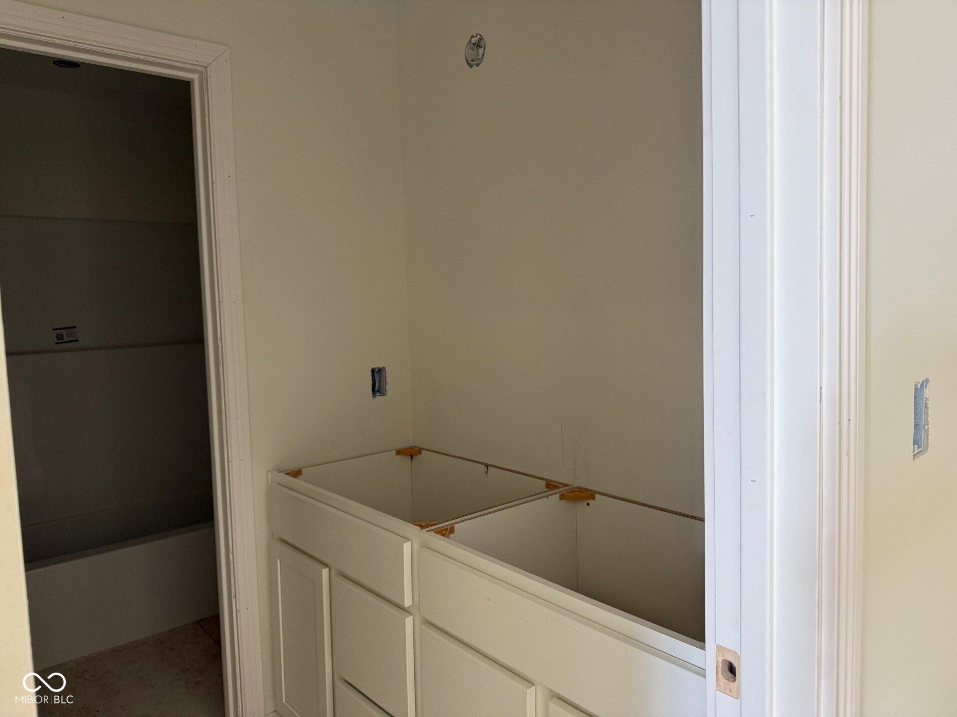 2160 Partridge Drive. Franklin, IN 46131