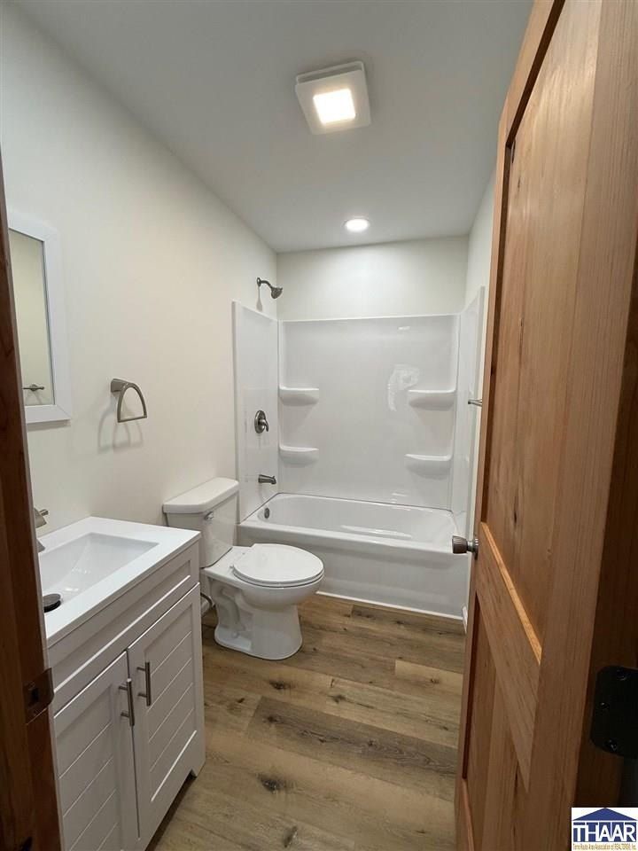 207 W Heap Street. Farmersburg, IN 47850