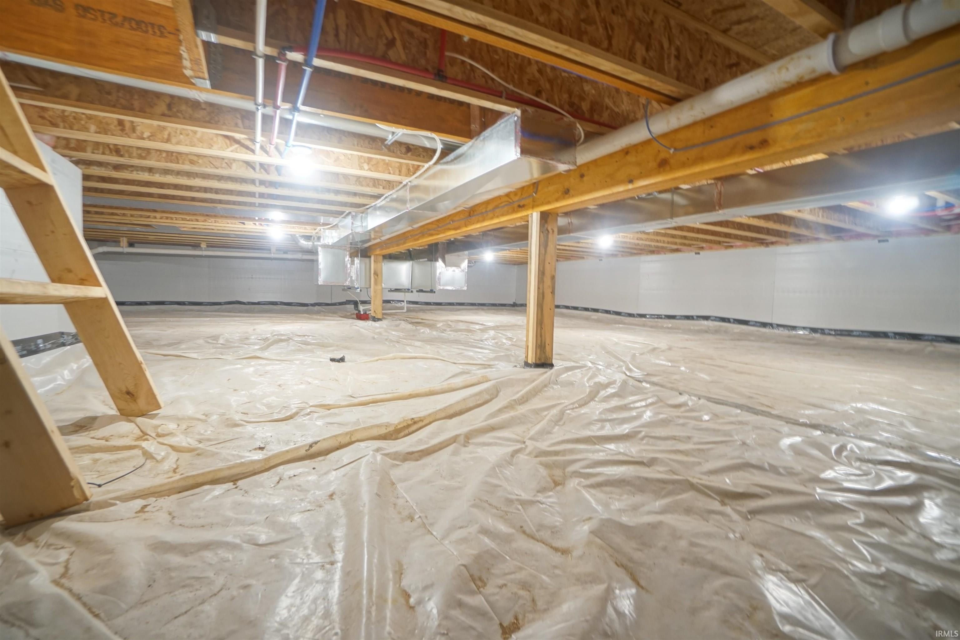 455 N Eastfield Circle. Milford, IN 46542