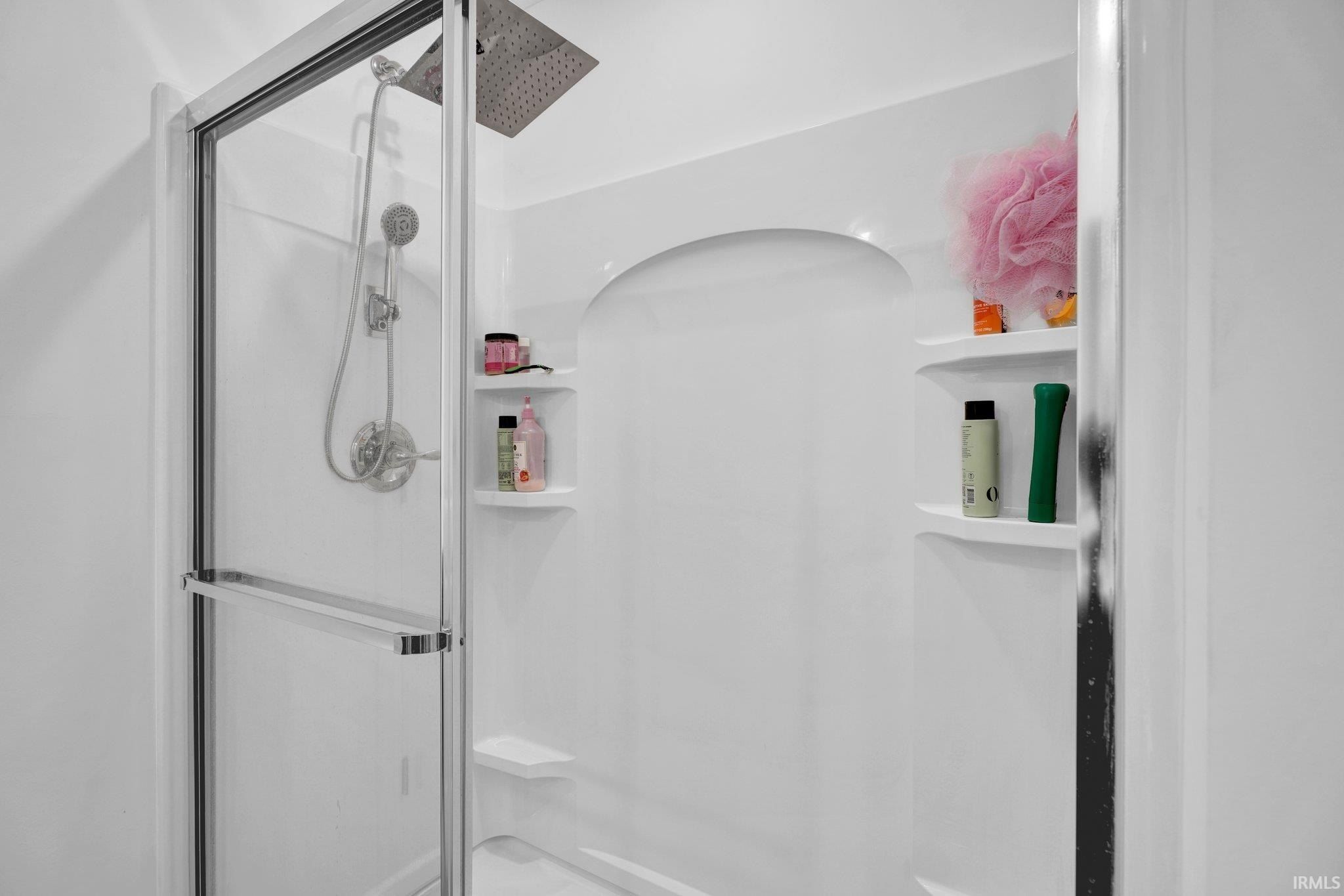 4042 Sedgewick Lane. Columbus, IN 47201