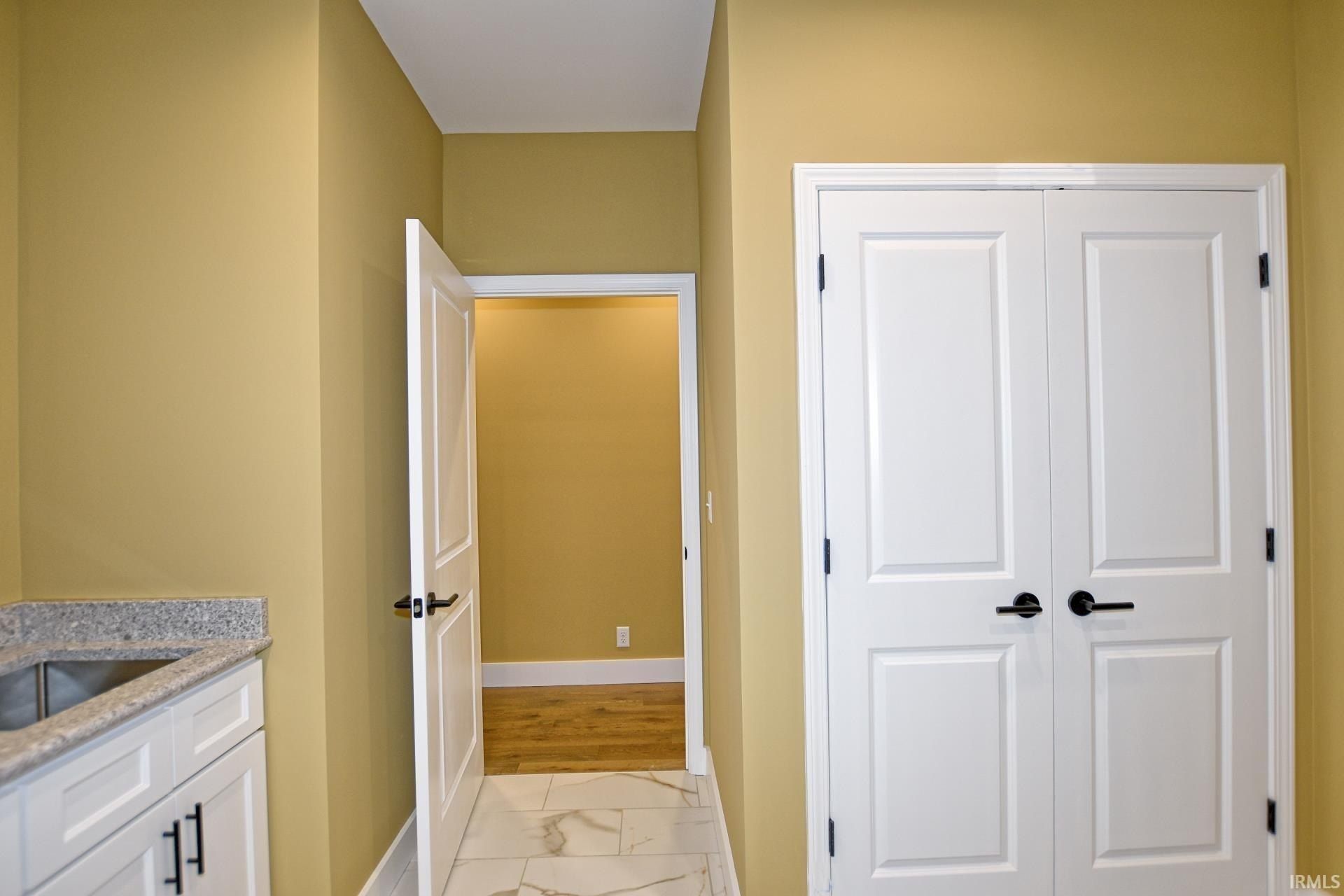 10143 Gallop Way. Evansville, IN 47725