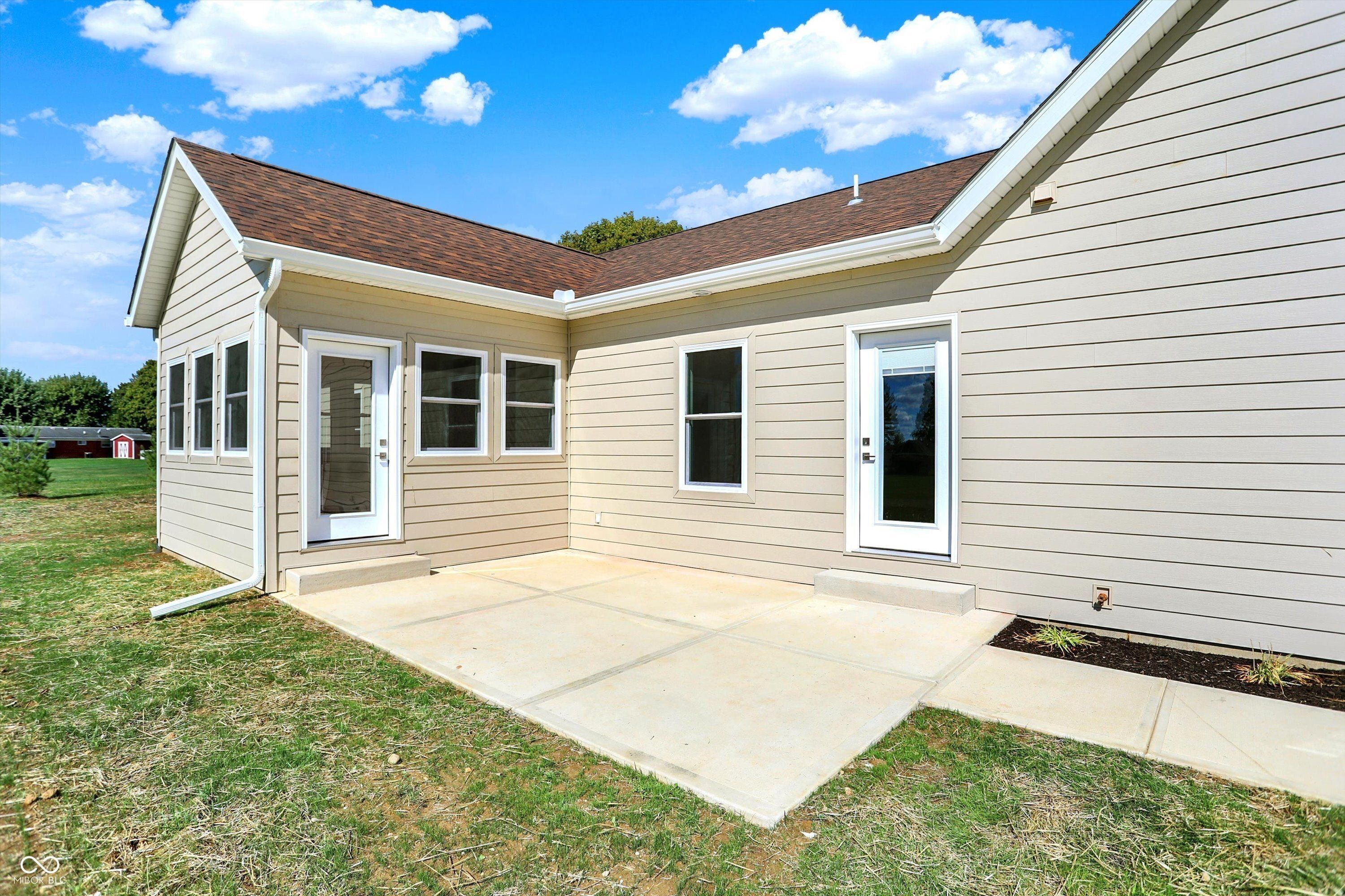 10618 N 300 E. Morristown, IN 46161