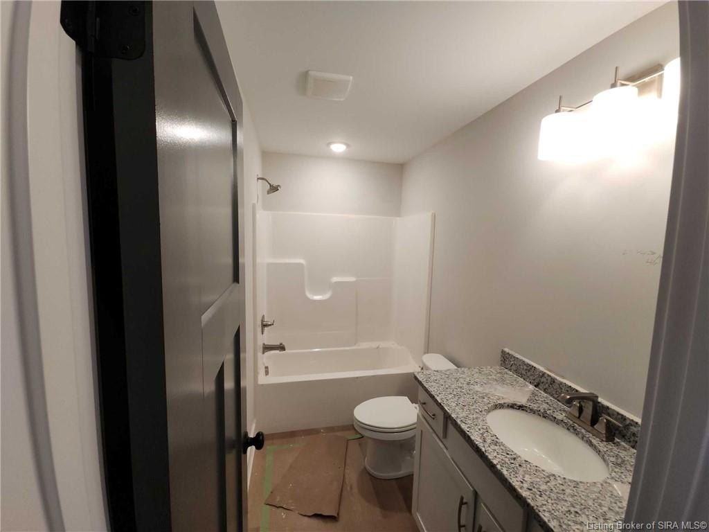 3057 Bridlewood Lane. New Albany, IN 47150