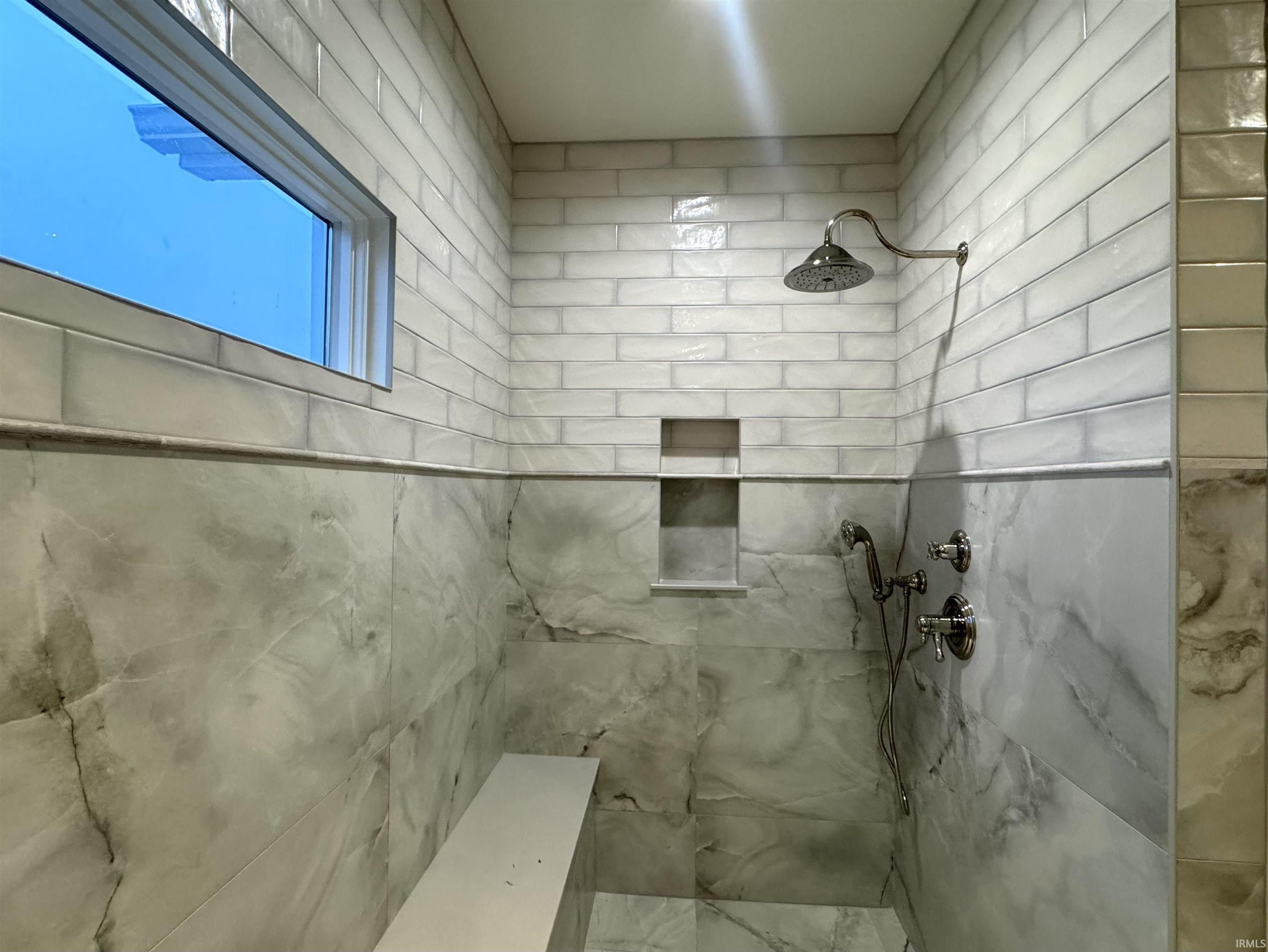 470 E Basalt Drive. Huntertown, IN 46748