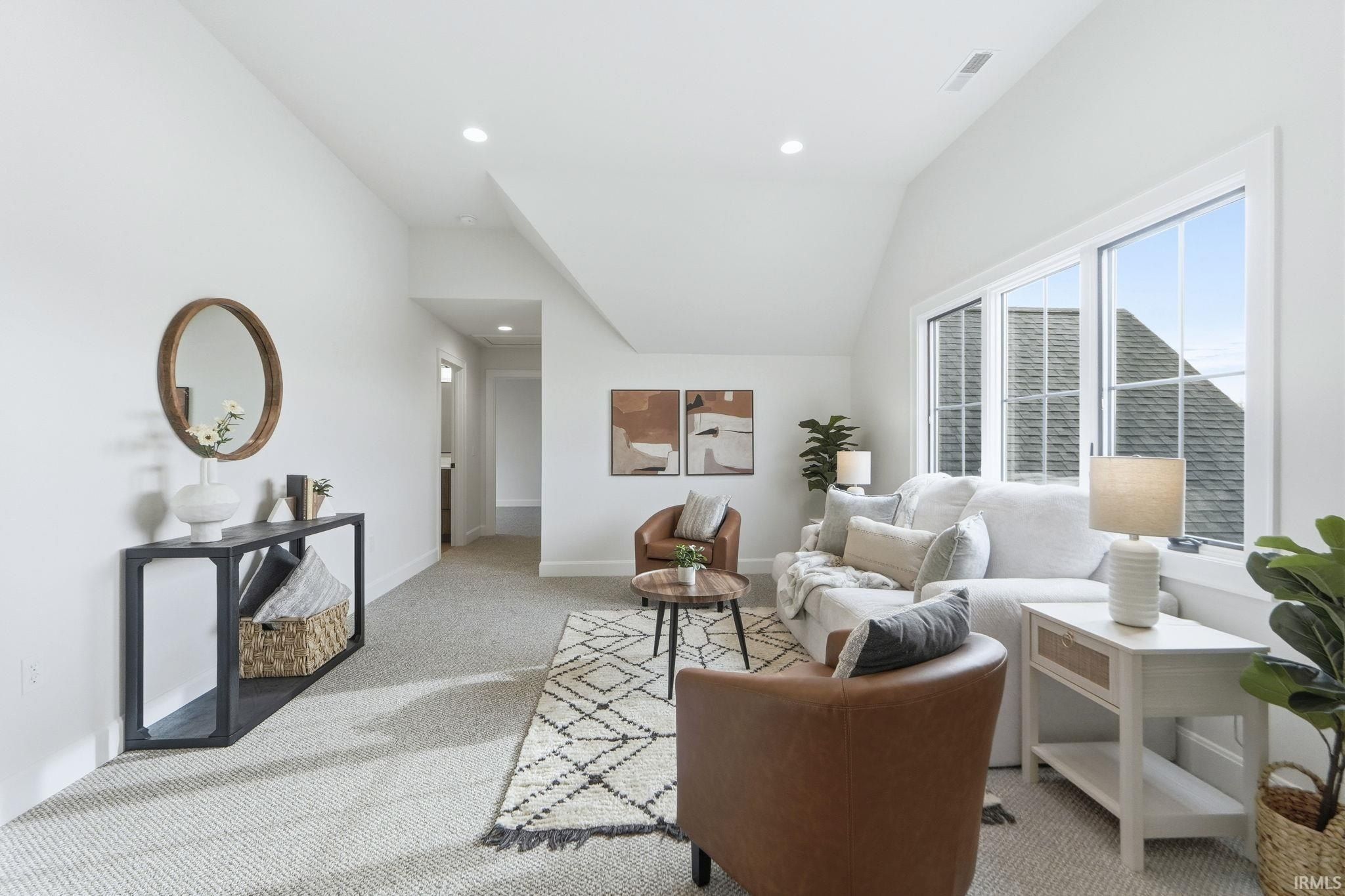 607 E Basalt Drive. Huntertown, IN 46748