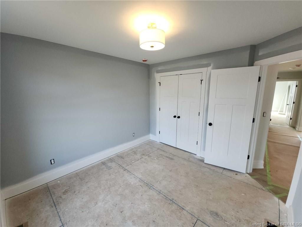 3059 Bridlewood Lane. New Albany, IN 47150