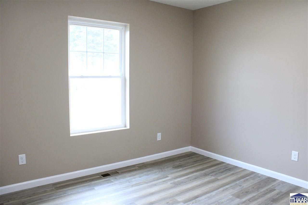 4523 N 14Th St. Terre Haute, IN 47805