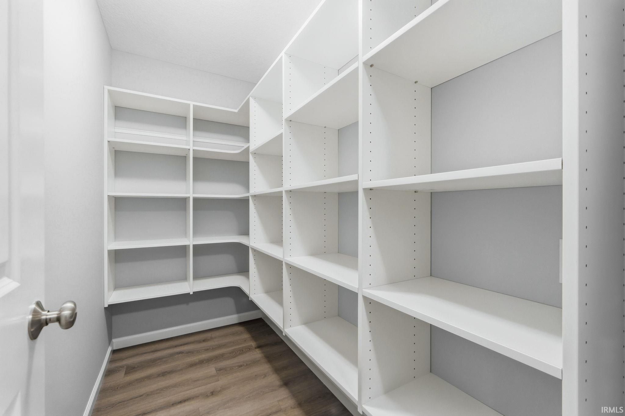 1009 Zenos Boulevard. Fort Wayne, IN 46818