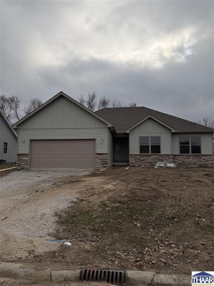 3465 North Pointe Ave. Terre Haute, IN 47805